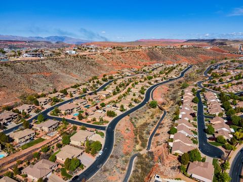Tiny photo for 24 S Arroyo DR, Saint George, UT 84790 (MLS # 26-270438)