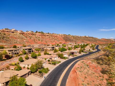 Tiny photo for 24 S Arroyo DR, Saint George, UT 84790 (MLS # 26-270438)