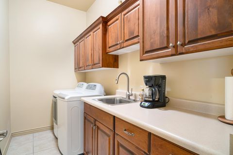 Tiny photo for 24 S Arroyo DR, Saint George, UT 84790 (MLS # 26-270438)