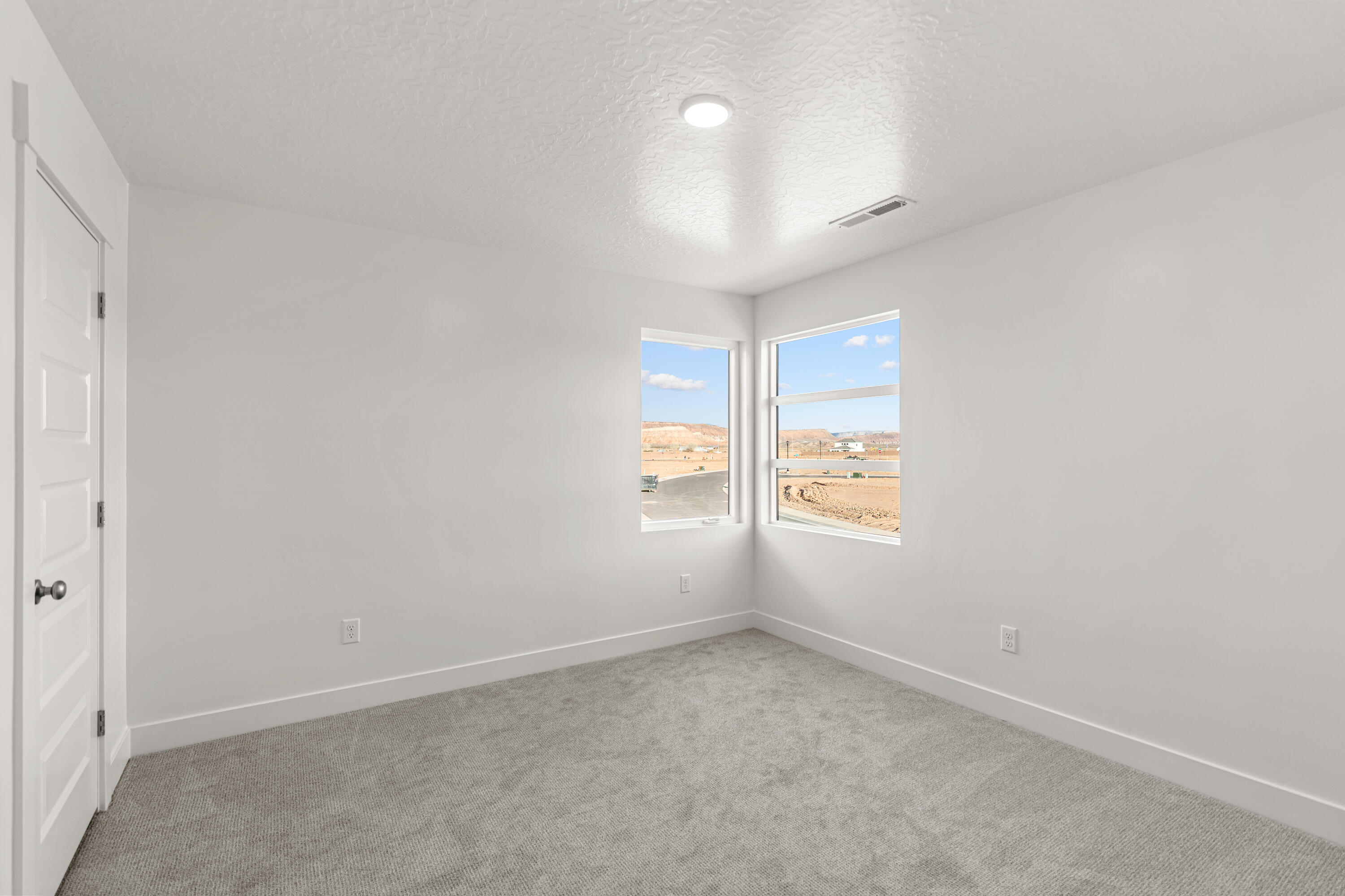 DESERT REFLECTION - Residential