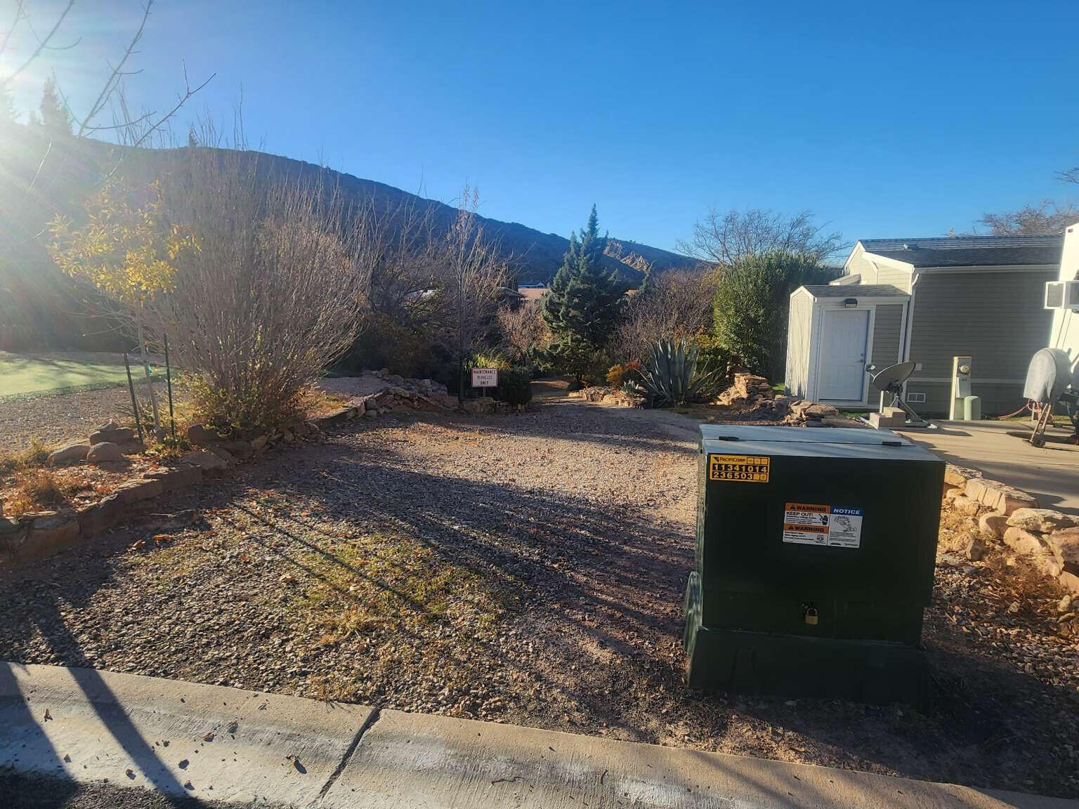 HARRISBURG LAKESIDE ESTATES - Land