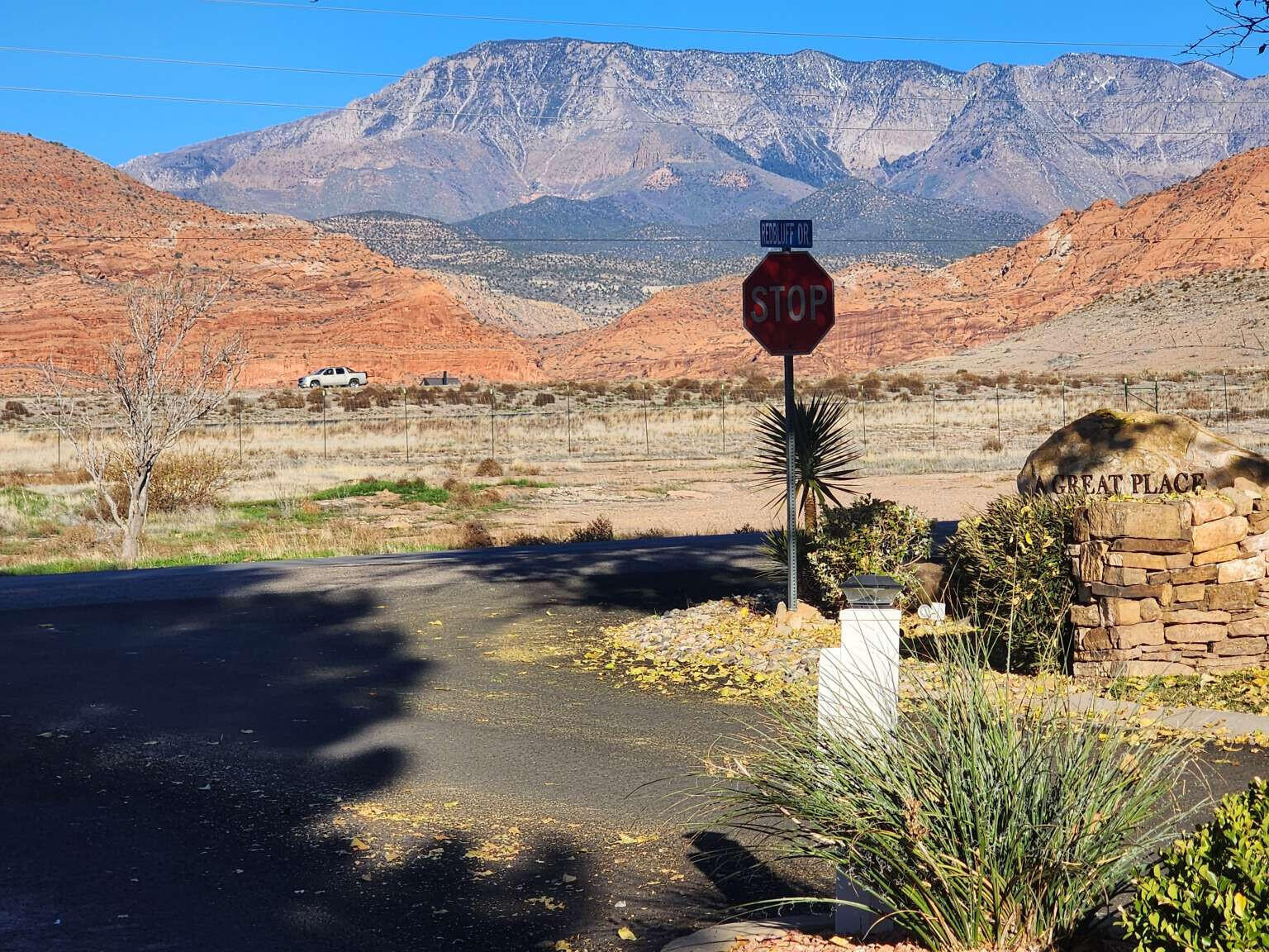 HARRISBURG LAKESIDE ESTATES - Land