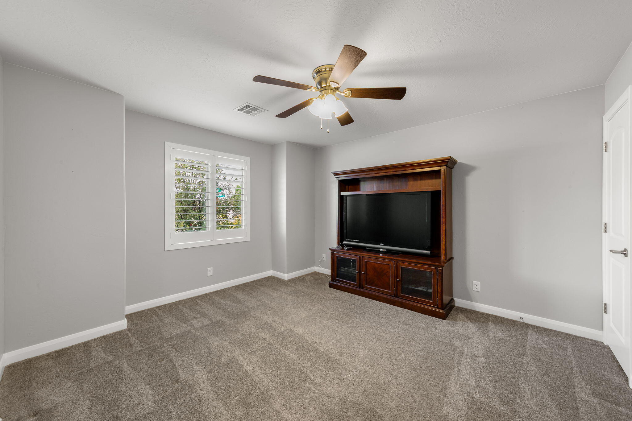 ELMWOOD ESTATES - Residential