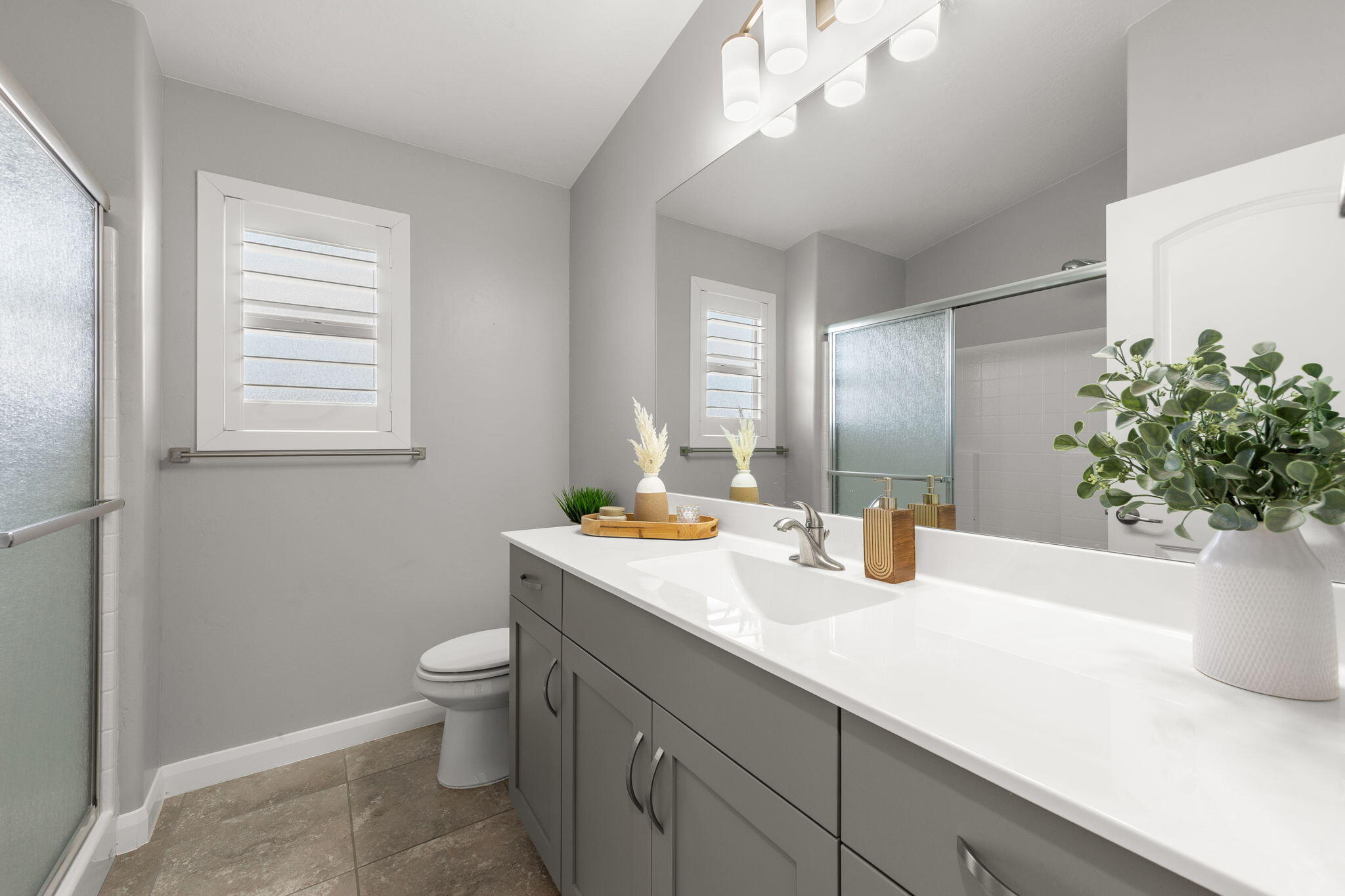 ELMWOOD ESTATES - Residential