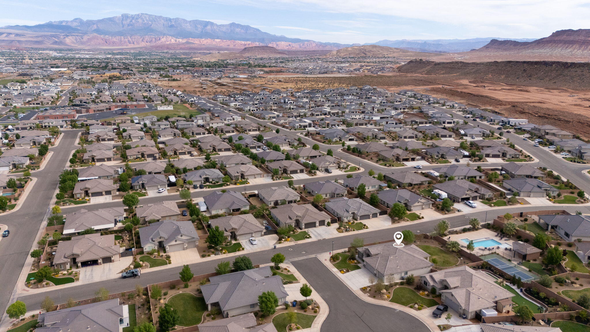 ELMWOOD ESTATES - Residential