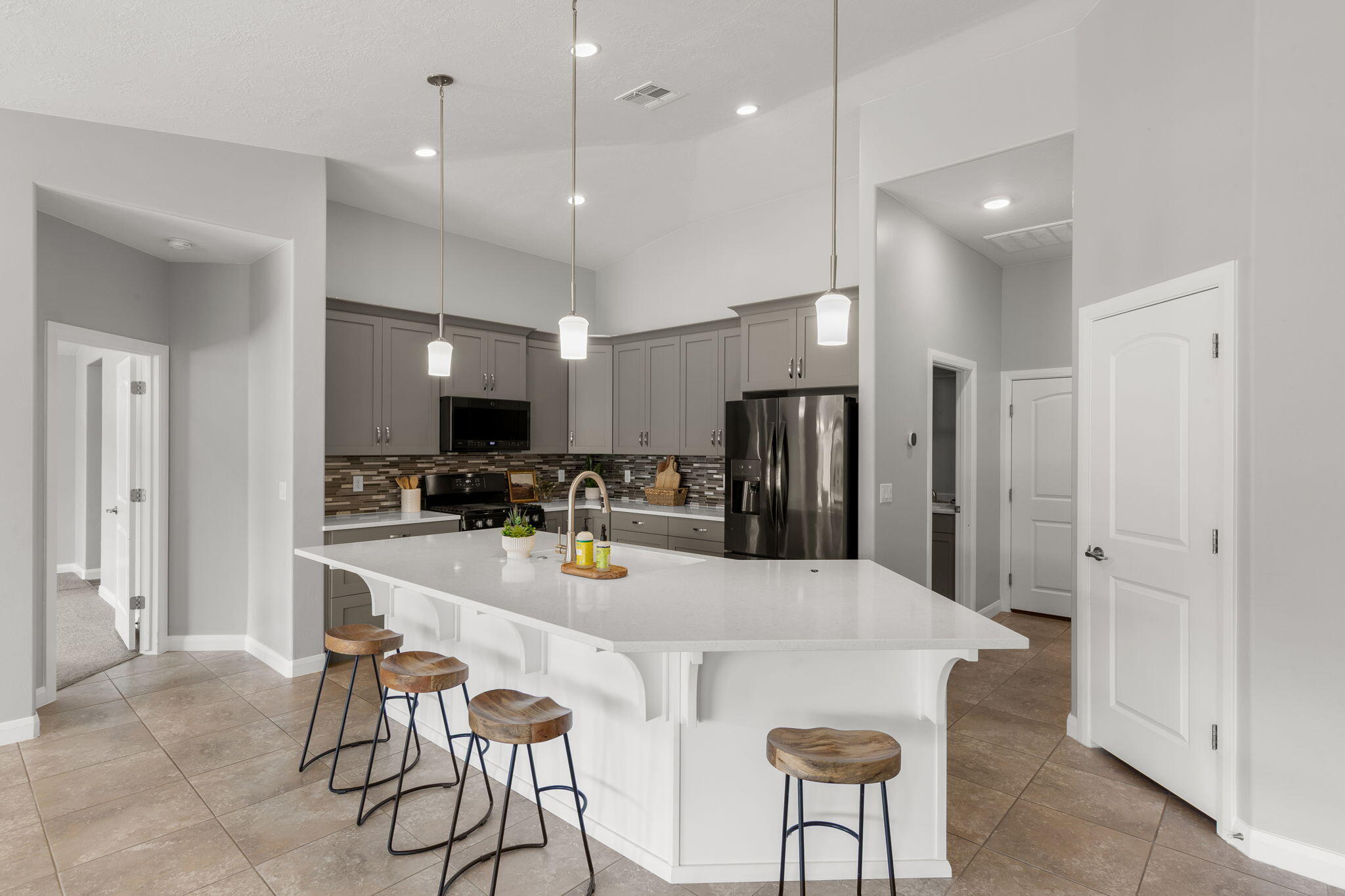 ELMWOOD ESTATES - Residential