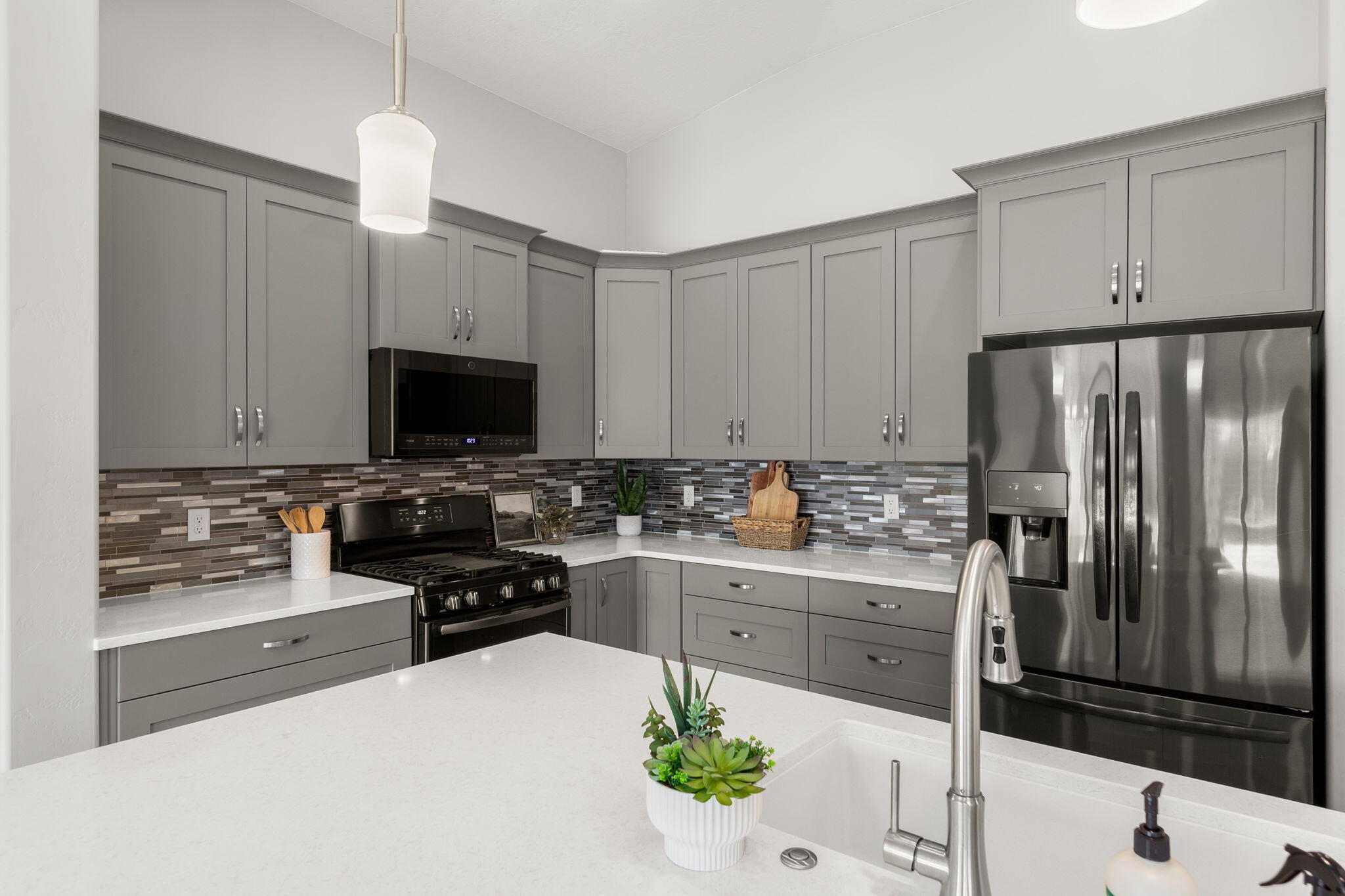 ELMWOOD ESTATES - Residential