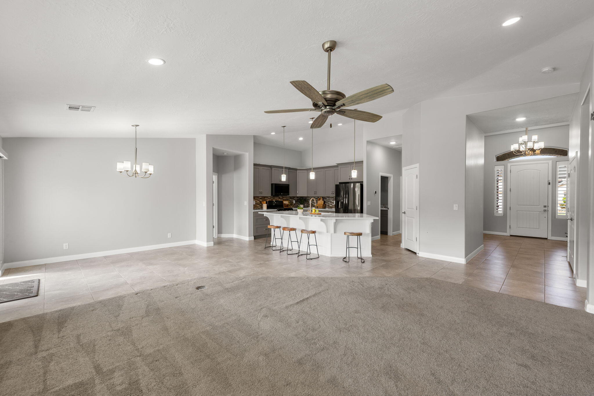 ELMWOOD ESTATES - Residential