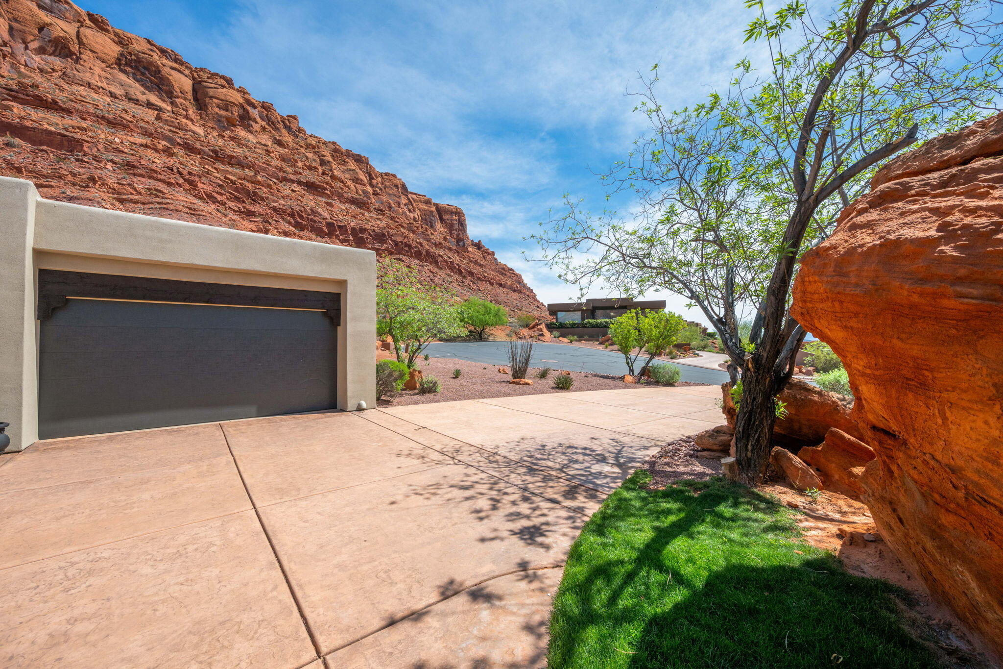 KACHINA CLIFFS AT ENTRADA - Residential