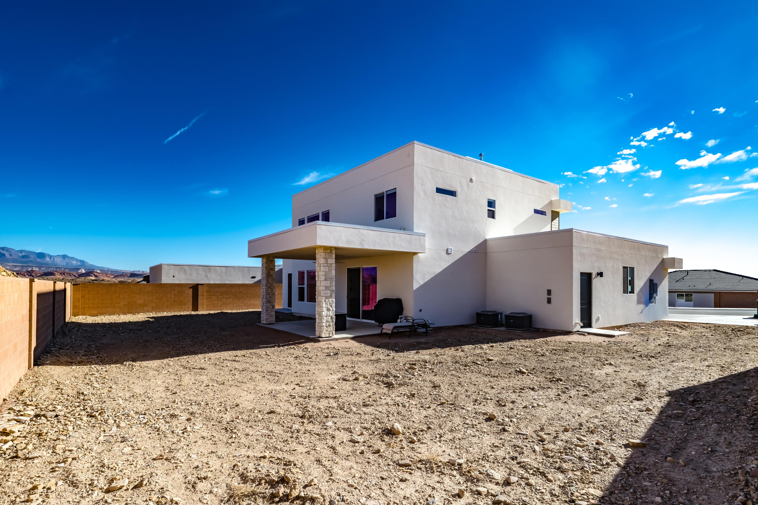 SALARNO HILLS AT DIVARIO - Residential