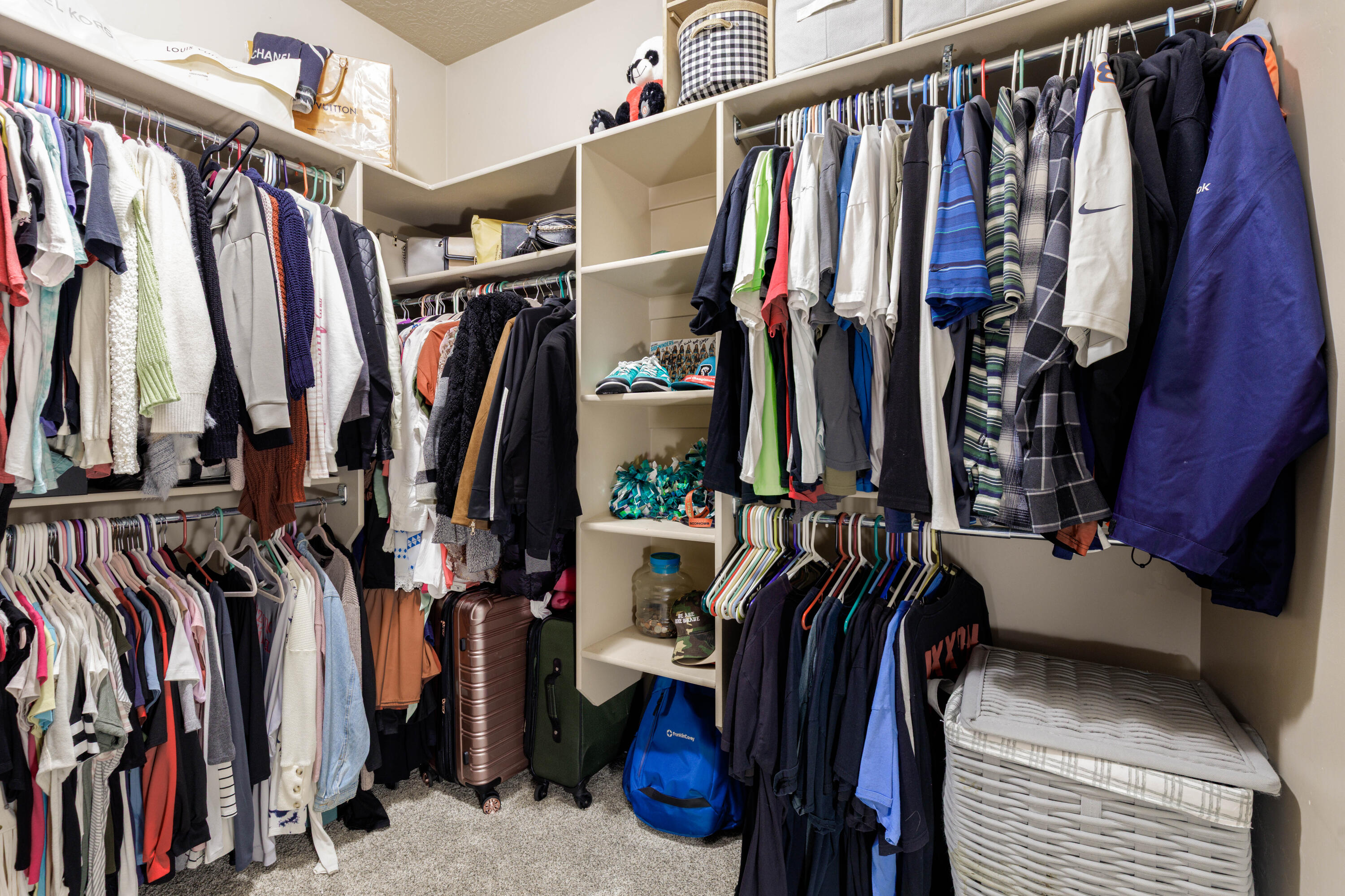 CORONADO RIDGE - Residential