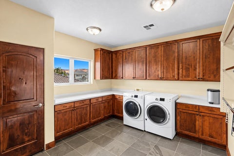 Tiny photo for 396 W River Willow LN, Washington, UT 84780 (MLS # 26-276942)