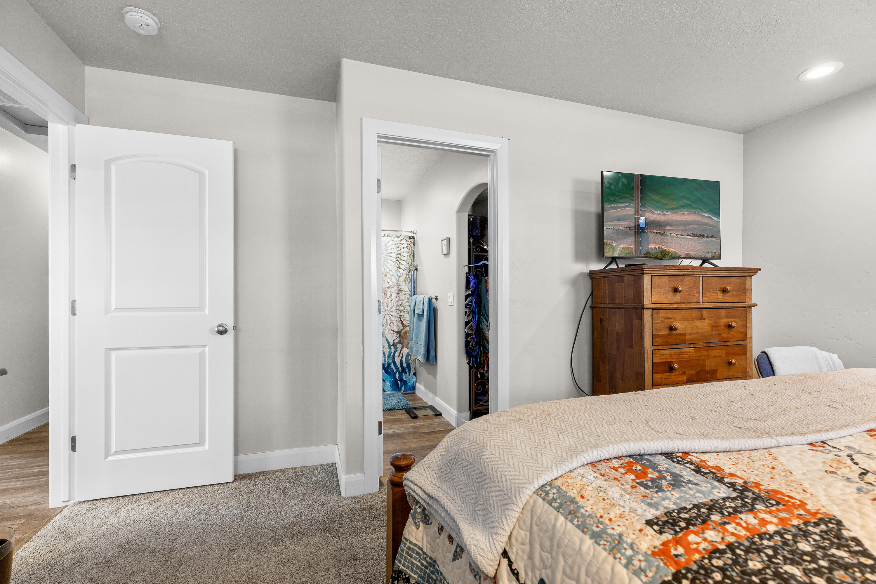 ENTERPRISE VALLEY VIEW ESTATES - Residential