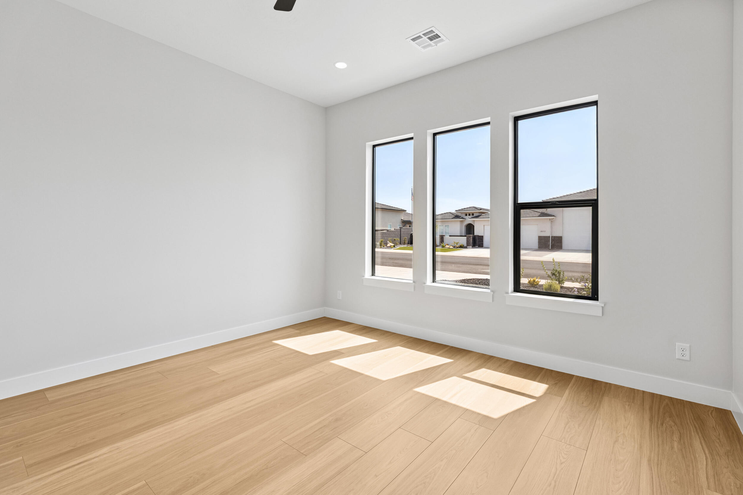 OAK HAVEN - Residential