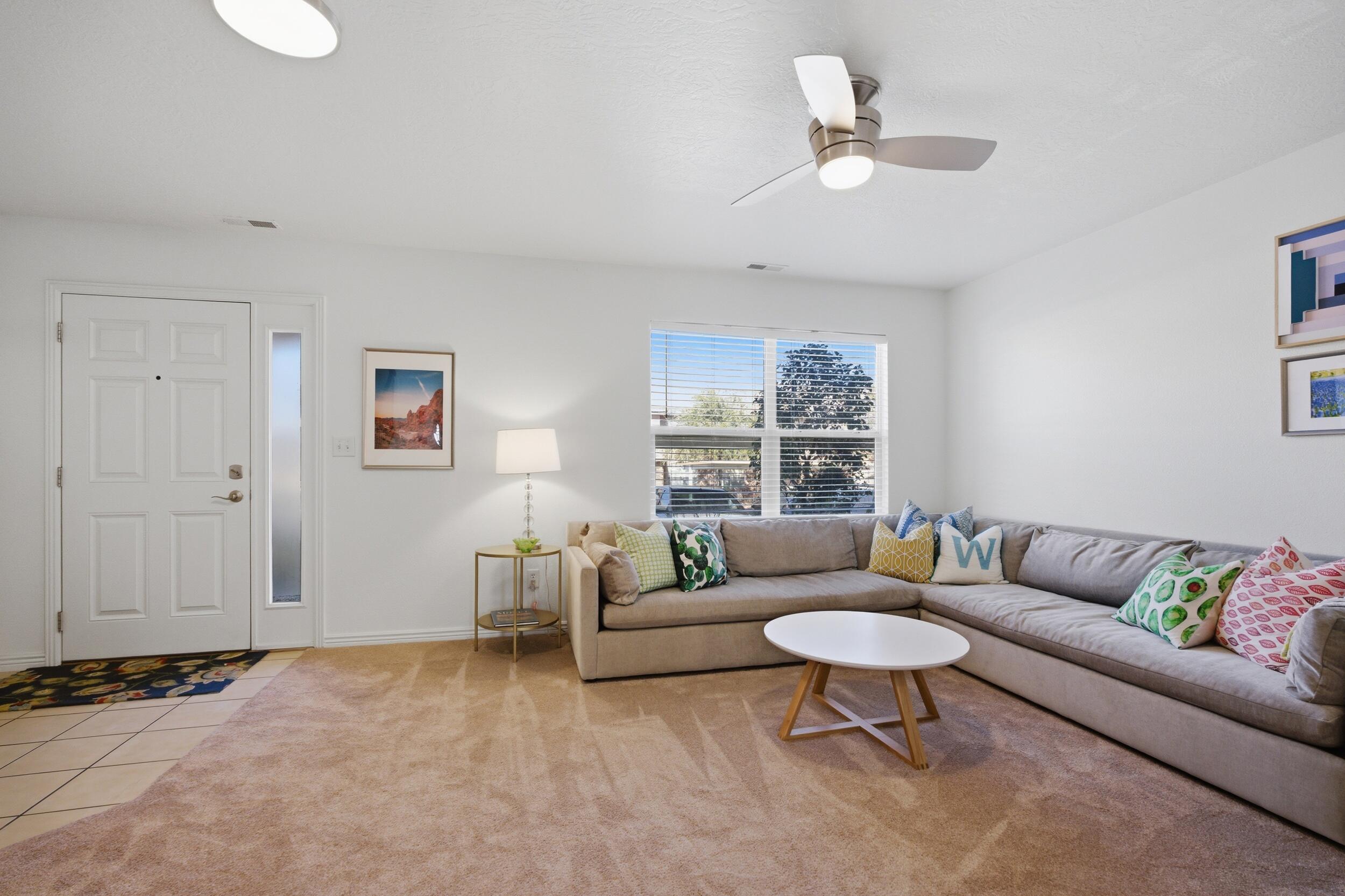 HIDDEN VALLEY TOWN HOMES - Residential