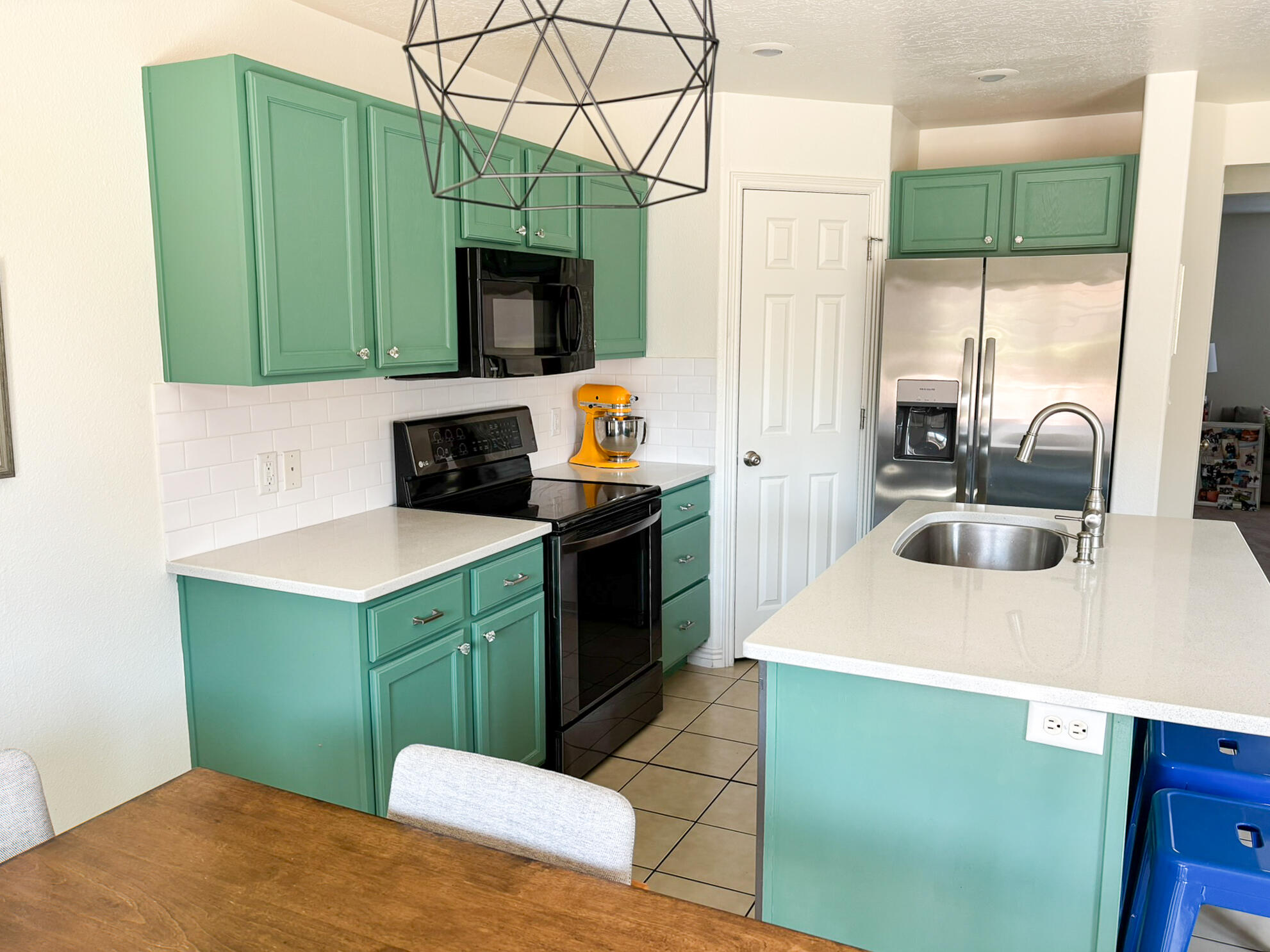 HIDDEN VALLEY TOWN HOMES - Residential