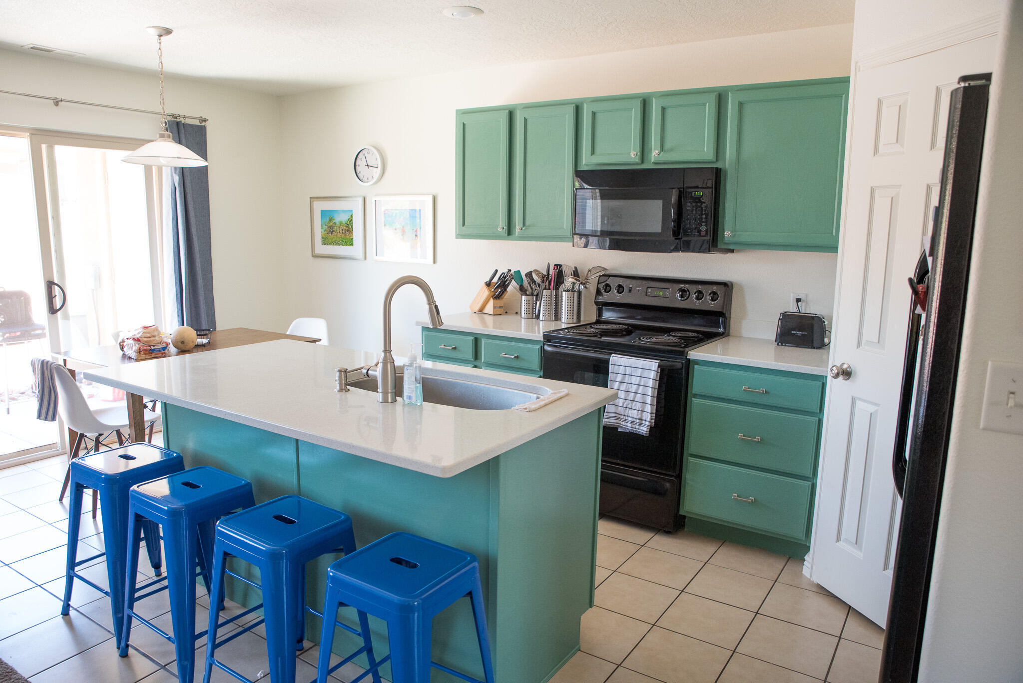 HIDDEN VALLEY TOWN HOMES - Residential