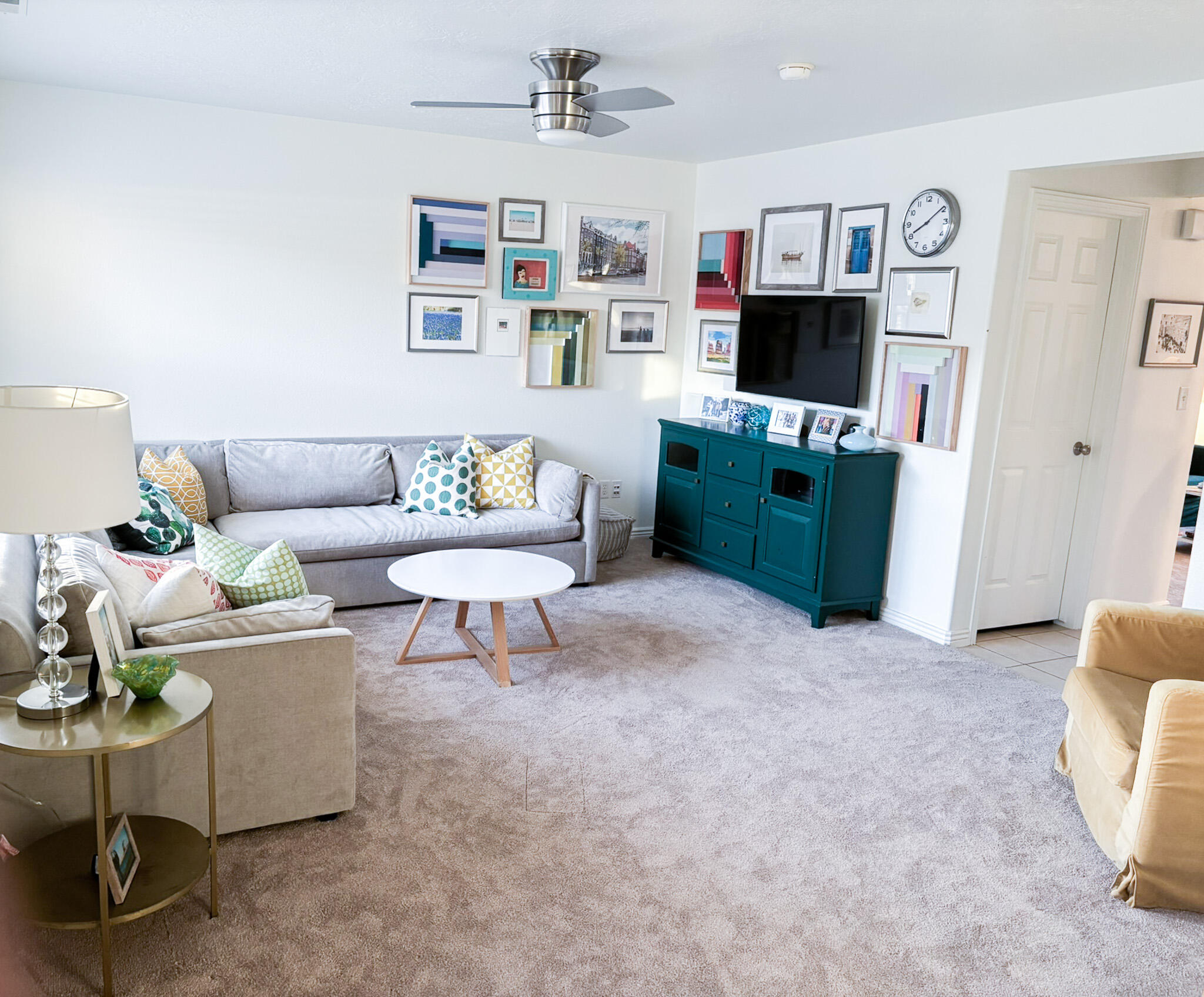 HIDDEN VALLEY TOWN HOMES - Residential