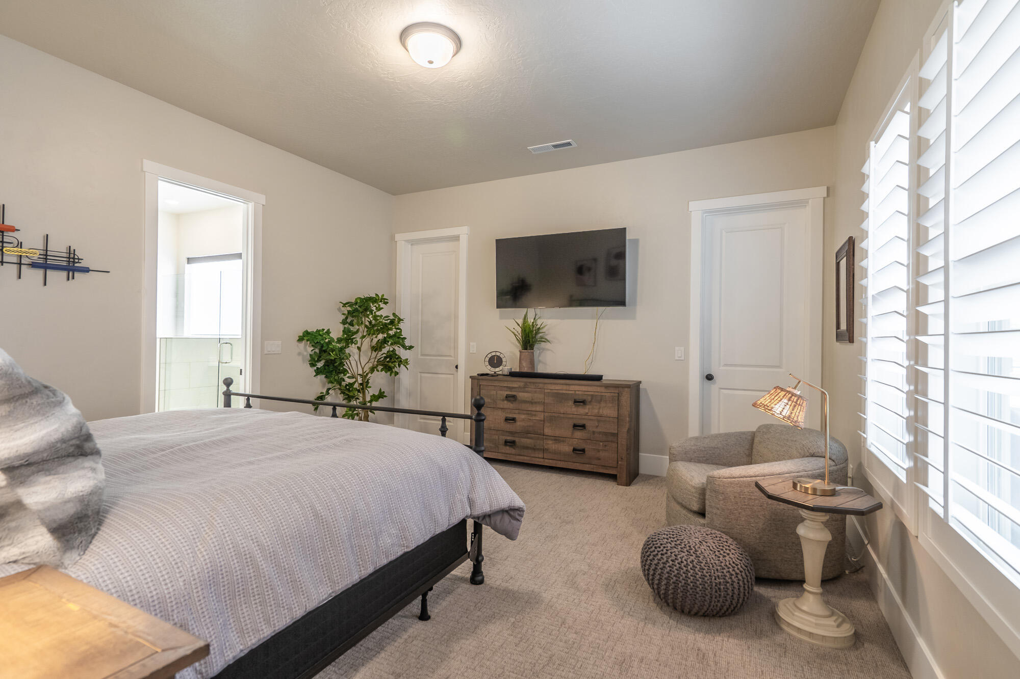 AUBURN HILLS - Residential