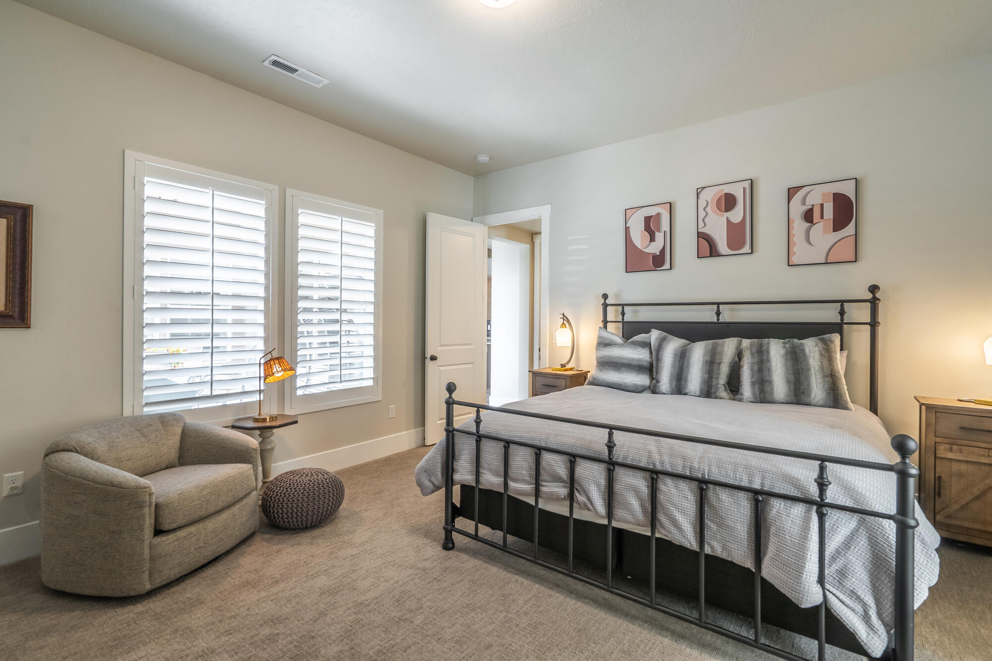 AUBURN HILLS - Residential