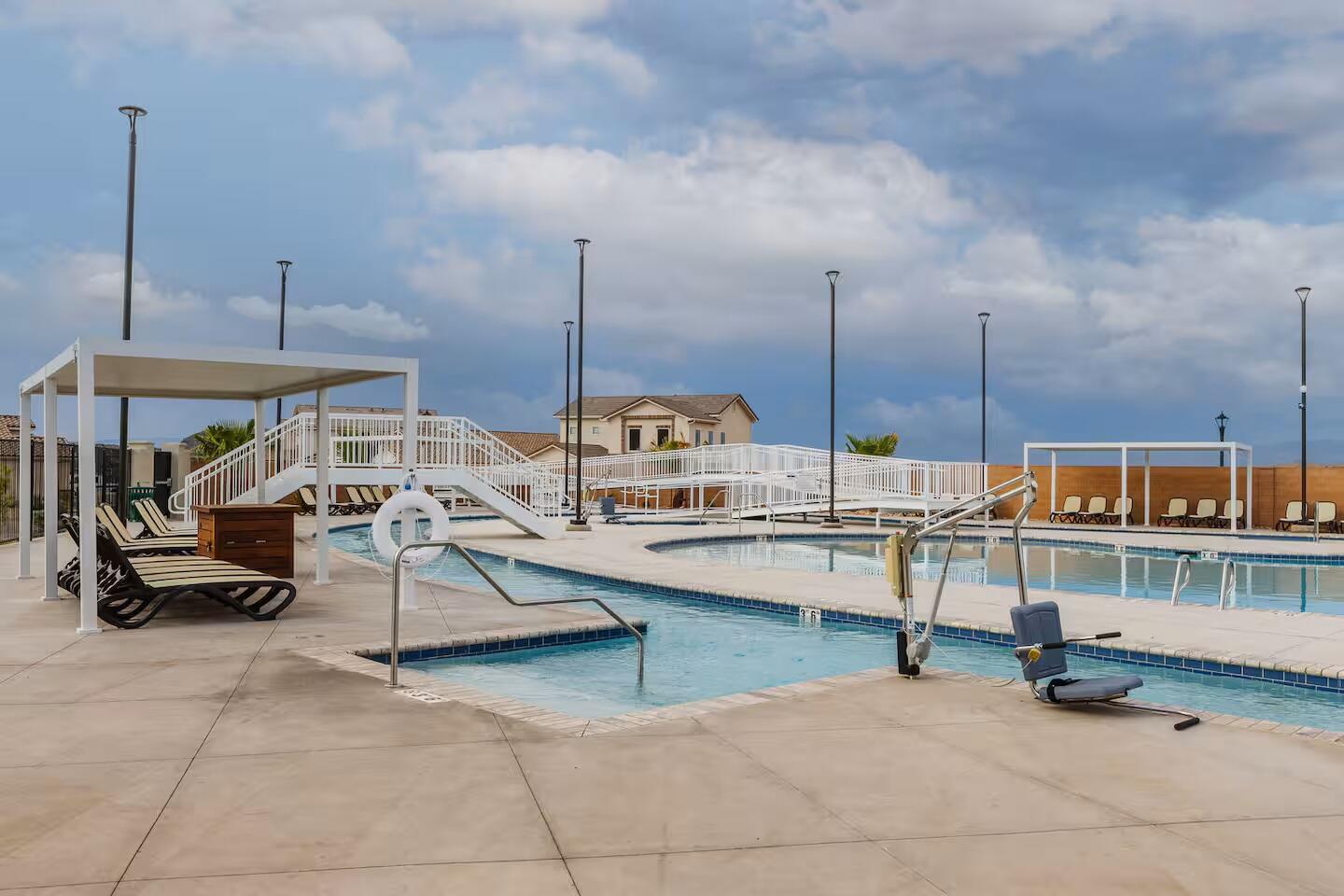 ESCONDIDO AT SIENNA HILLS - Residential