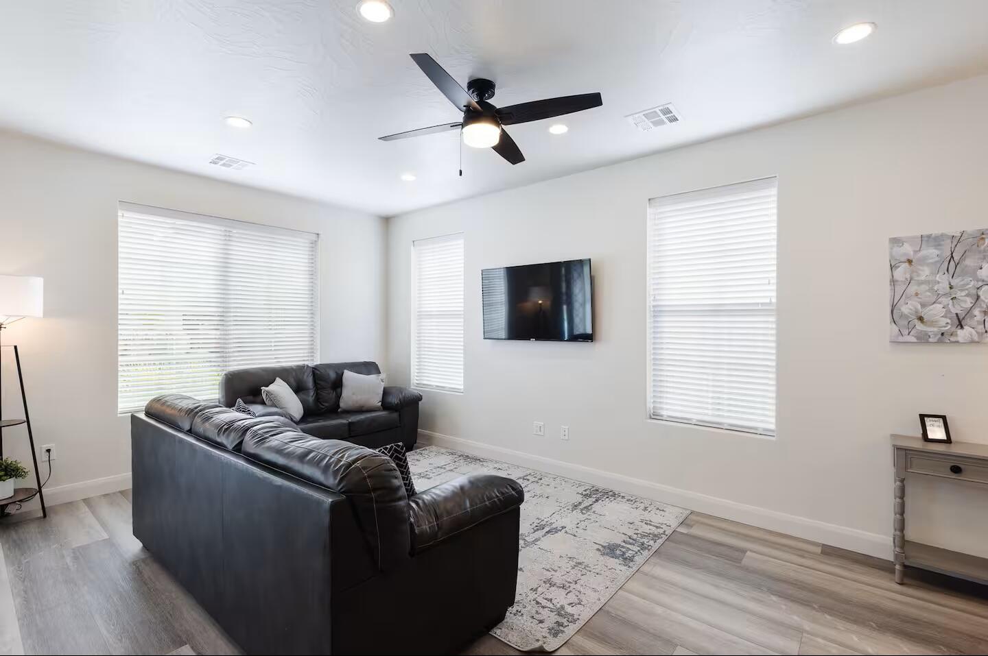 ESCONDIDO AT SIENNA HILLS - Residential