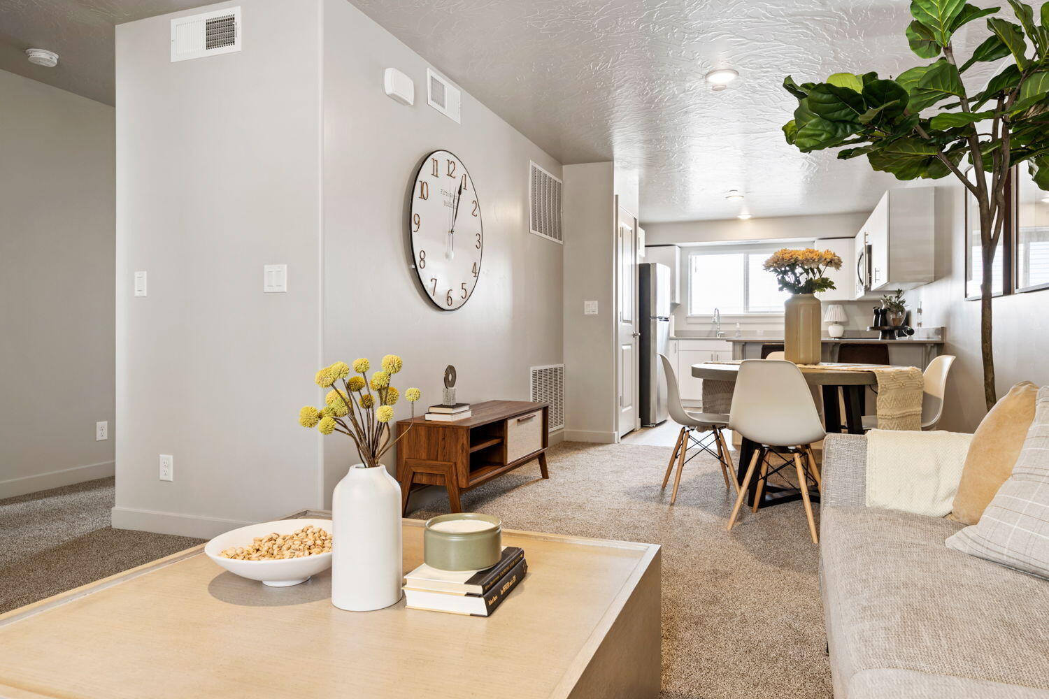 LONE ROCK CONDO'S - Residential