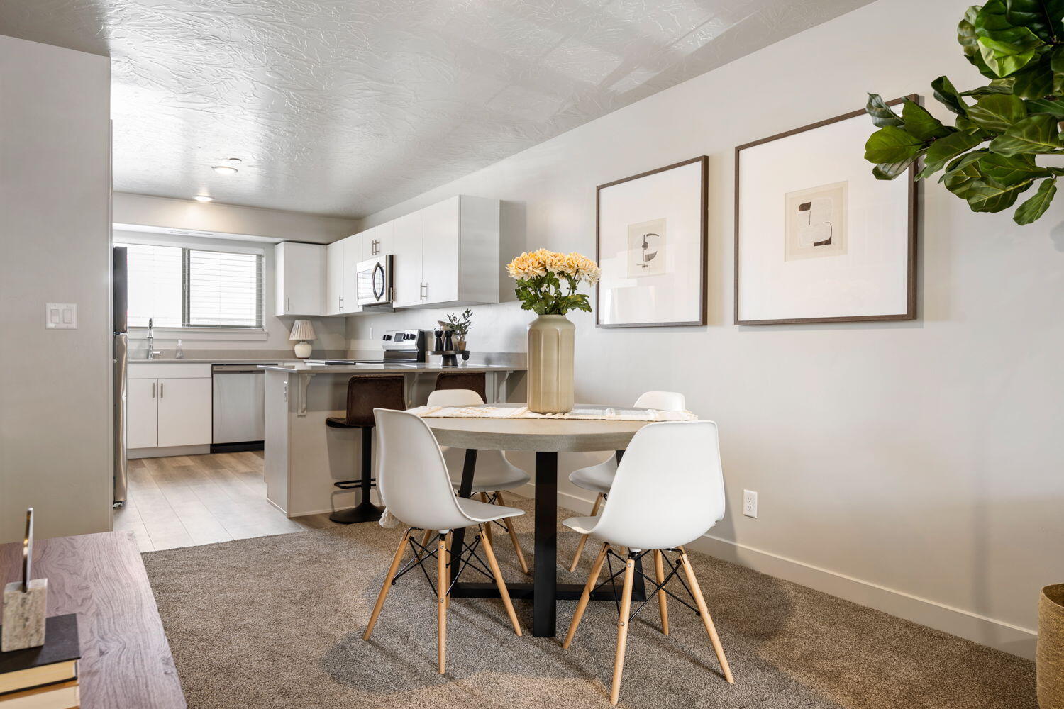 LONE ROCK CONDO'S - Residential