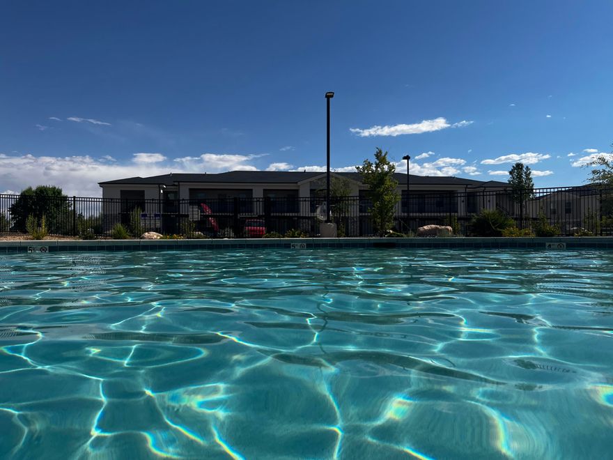 Best building in the development.  Bottom floor corner unit right across from the pool!  2 beds and 1 bath and perfect for first time homebuyers.  The home qualifies for the $20,000 first time homebuyer funds from Utah Housing.  This home must be owner occupied and cannot be rented.
Amenities are pool, pickleball courts.