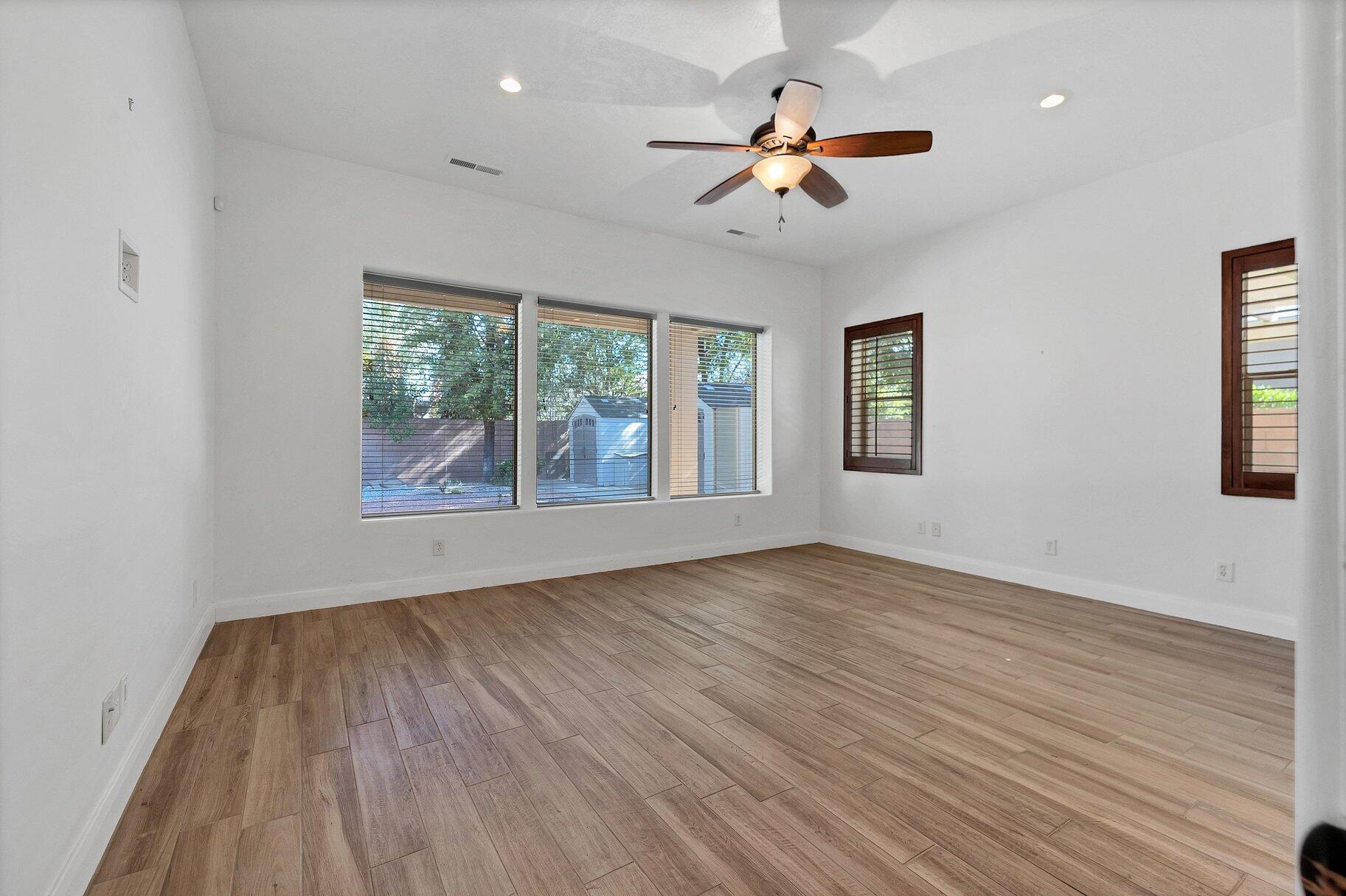 HERITAGE FIELDS - Residential