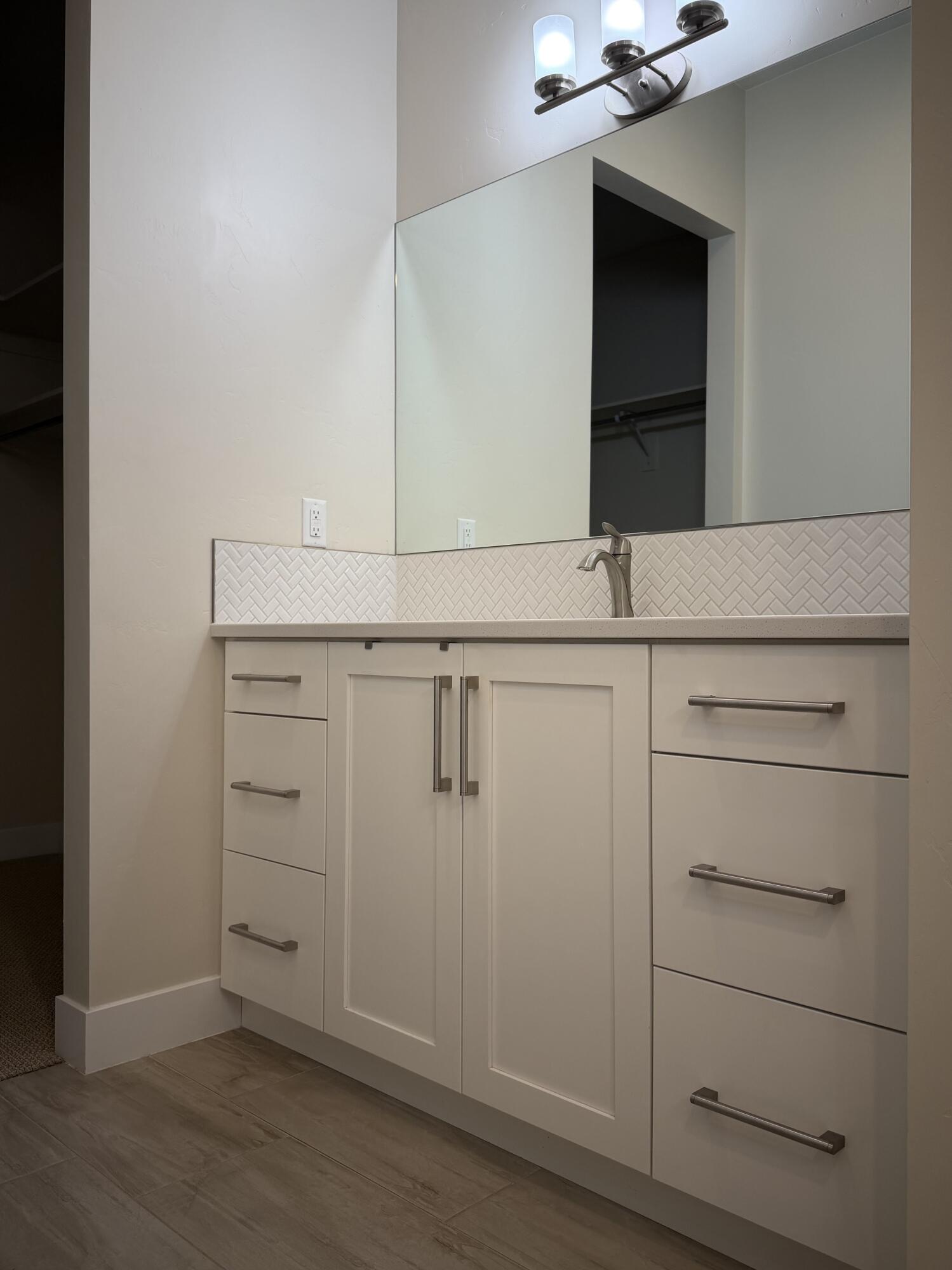 VILLAS AT SUN RIVER - Residential