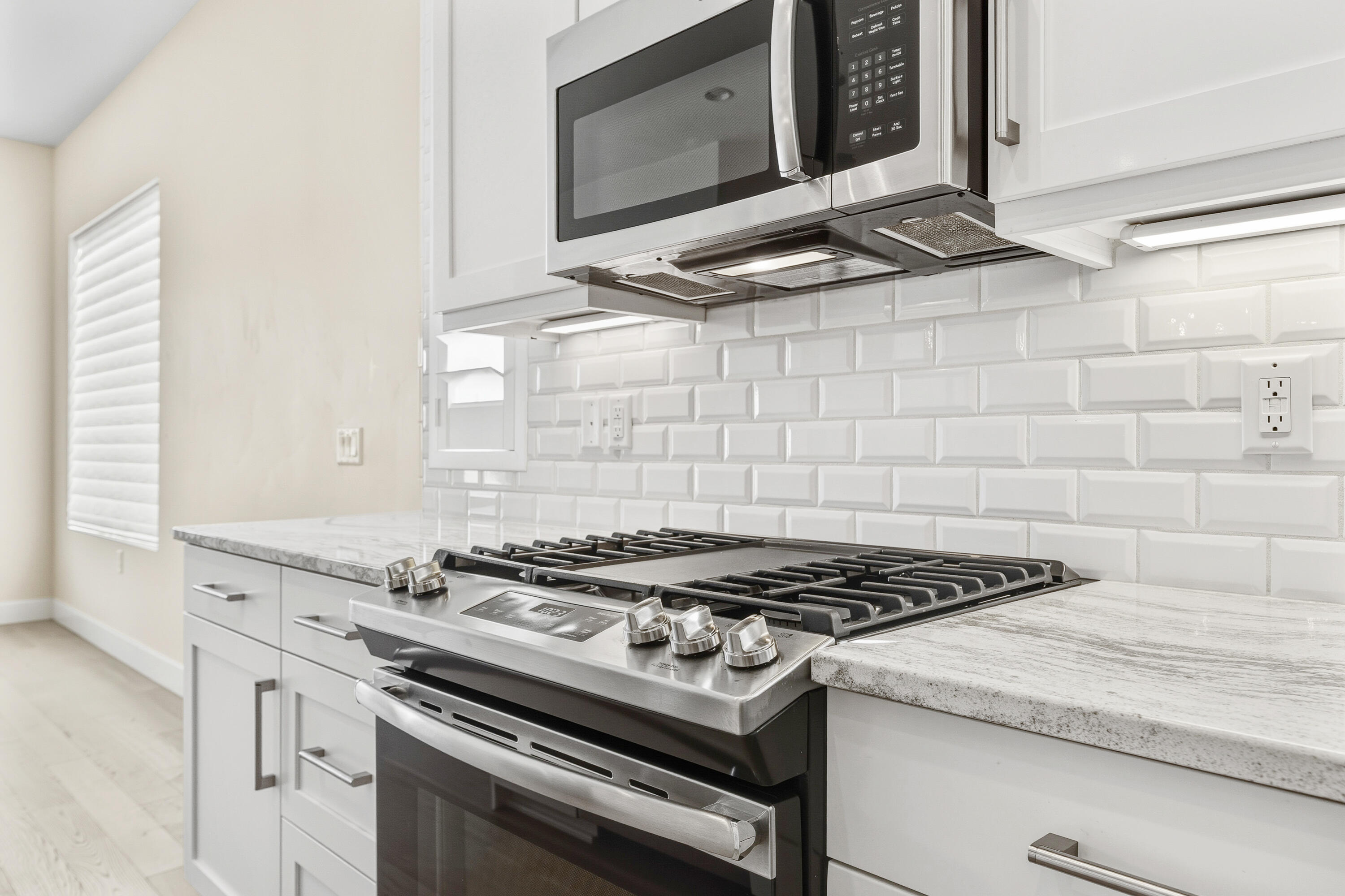 VILLAS AT SUN RIVER - Residential