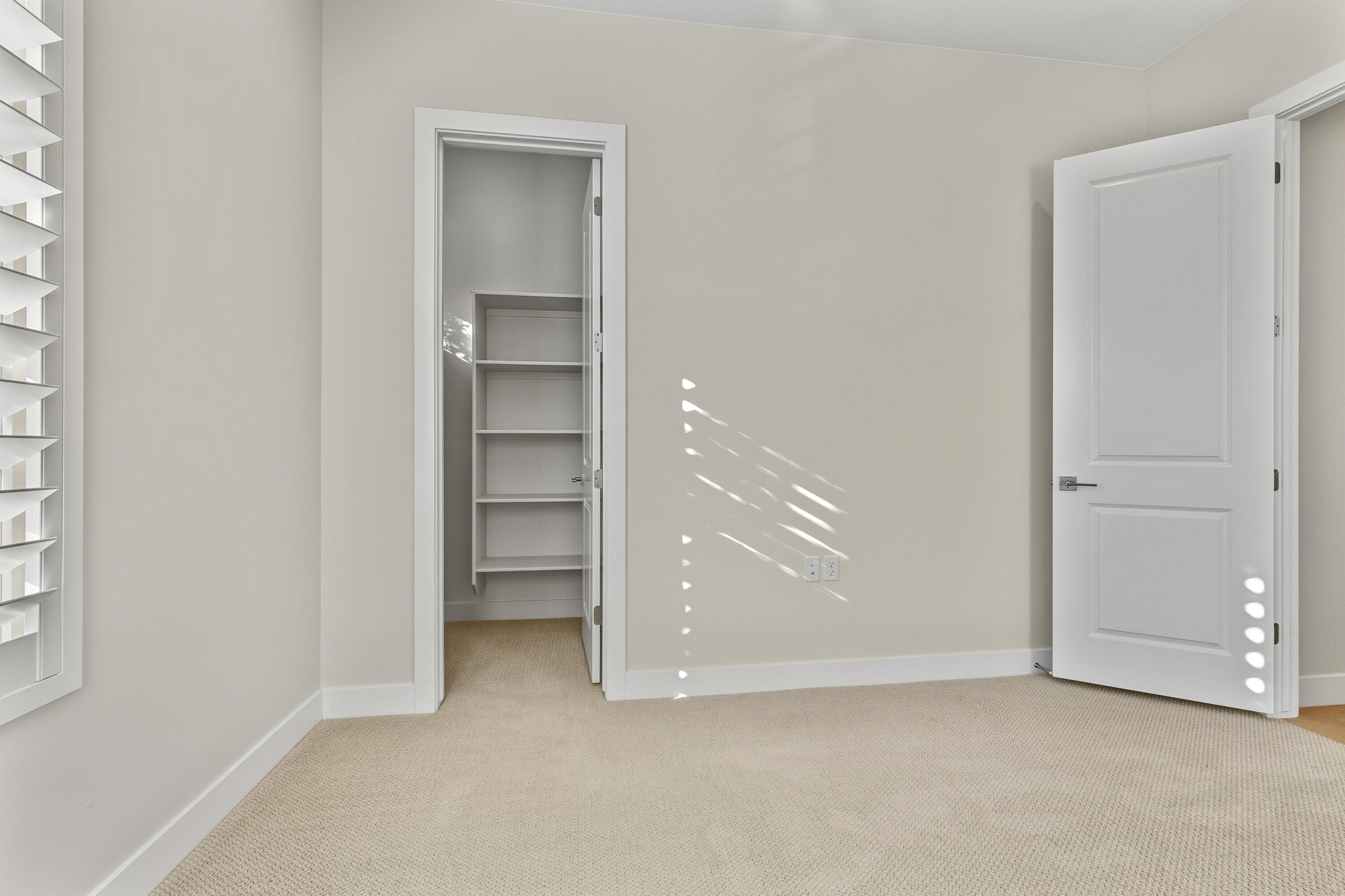 VILLAS AT SUN RIVER - Residential