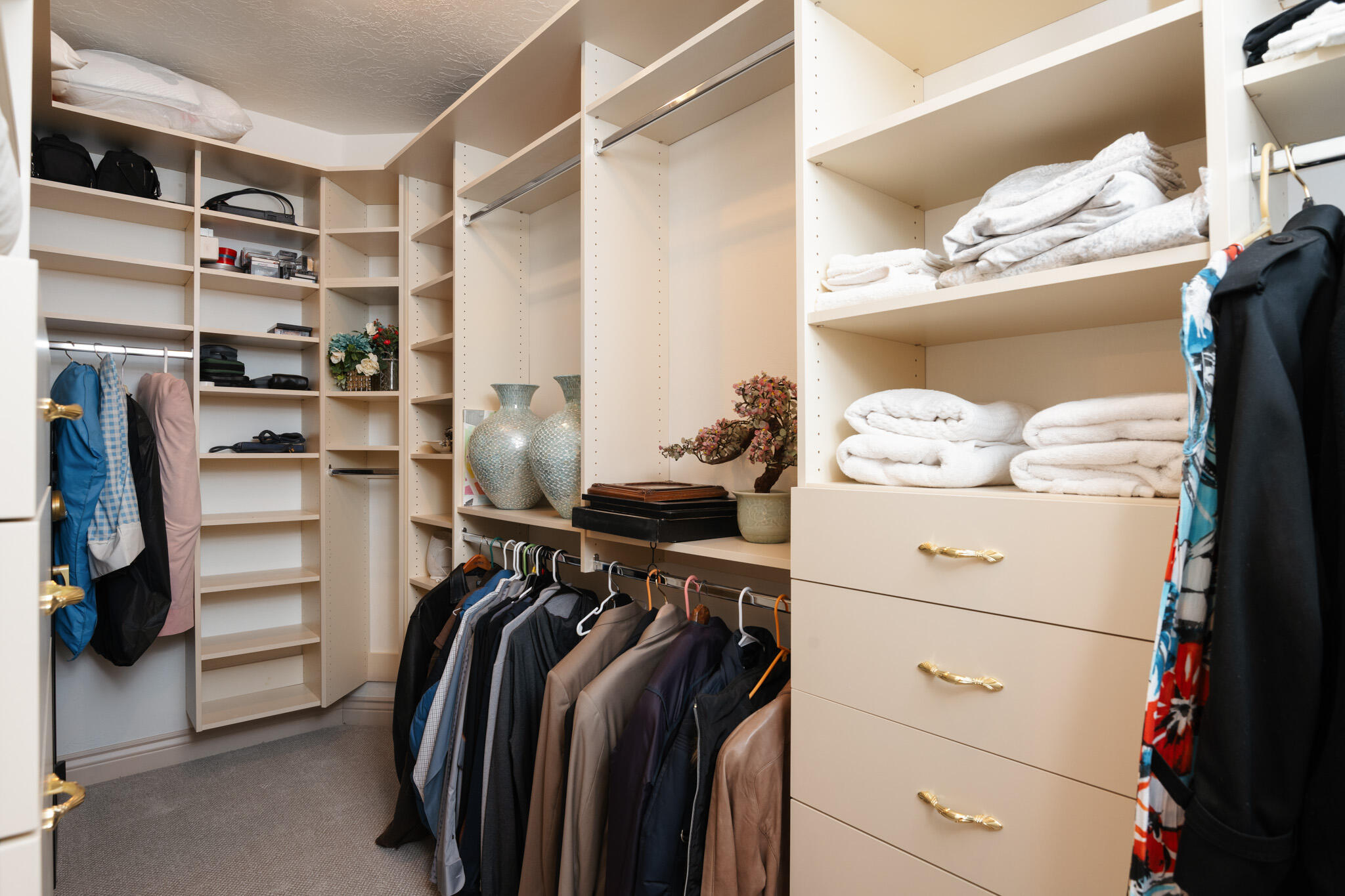 SILVER REEF HIGHLANDS - Residential