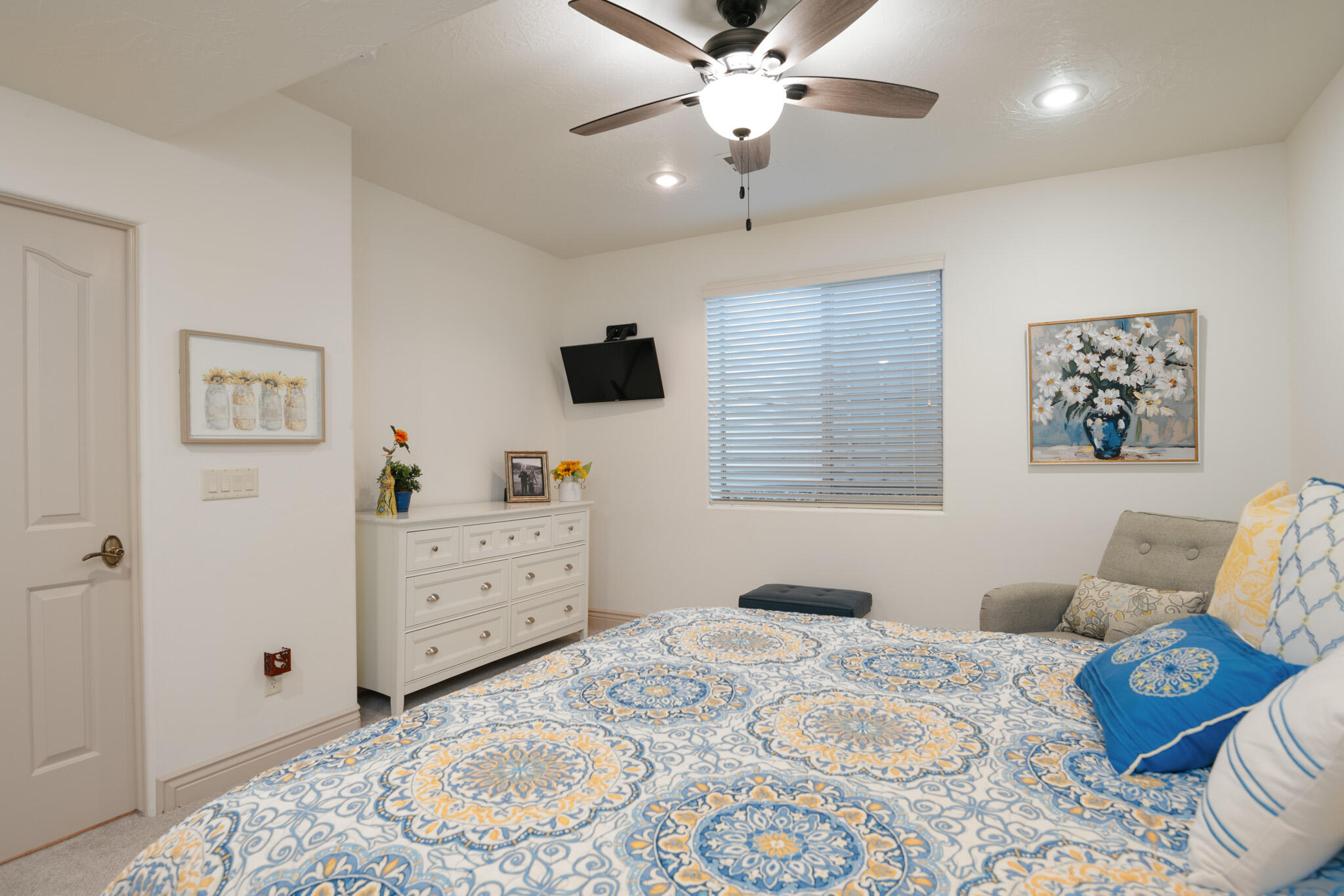 SILVER REEF HIGHLANDS - Residential