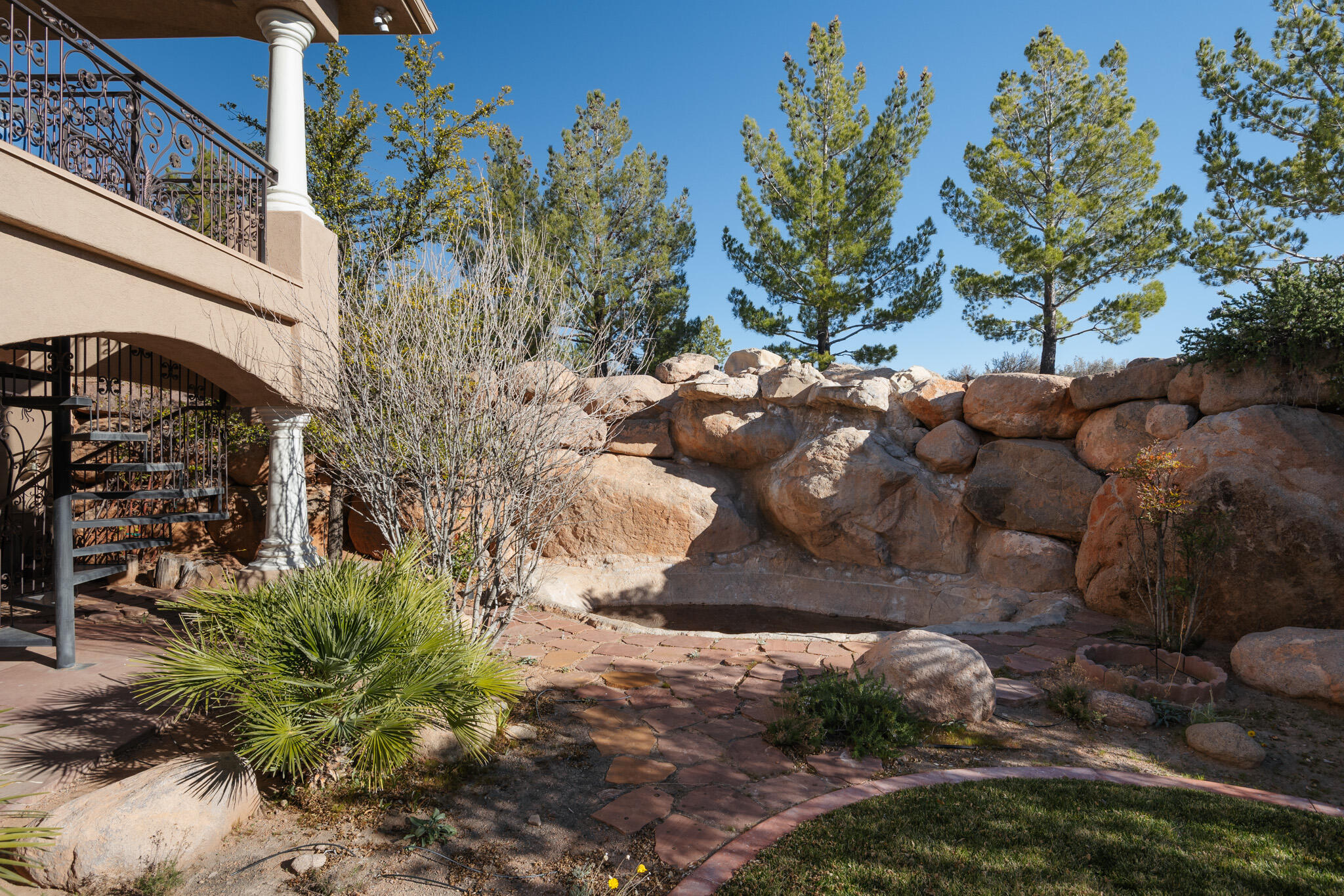 SILVER REEF HIGHLANDS - Residential