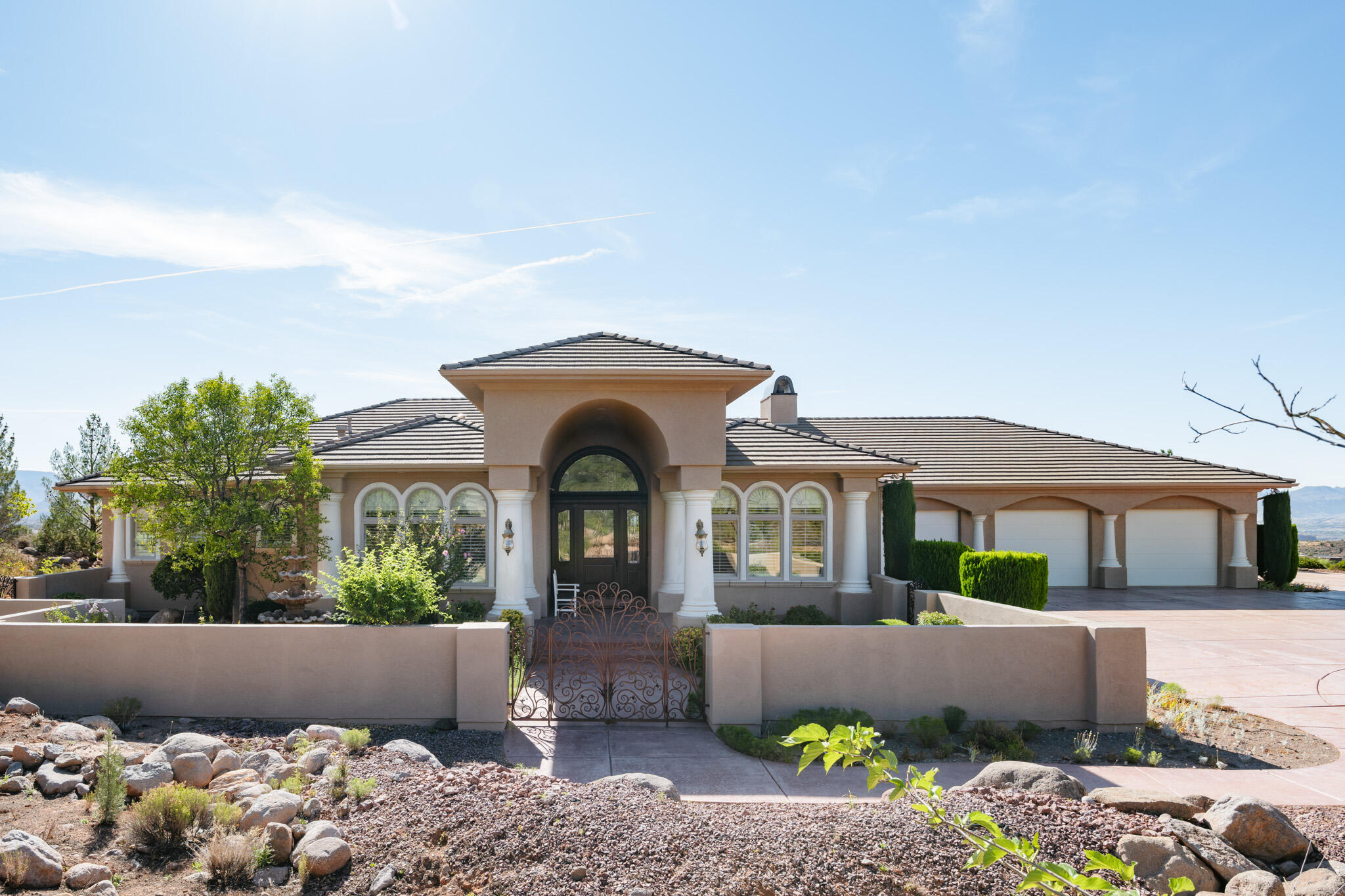 SILVER REEF HIGHLANDS - Residential