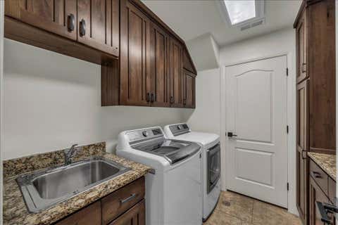 Tiny photo for 2240 E Cobalt DR 9 #9, Saint George, UT 84790 (MLS # 26-274753)