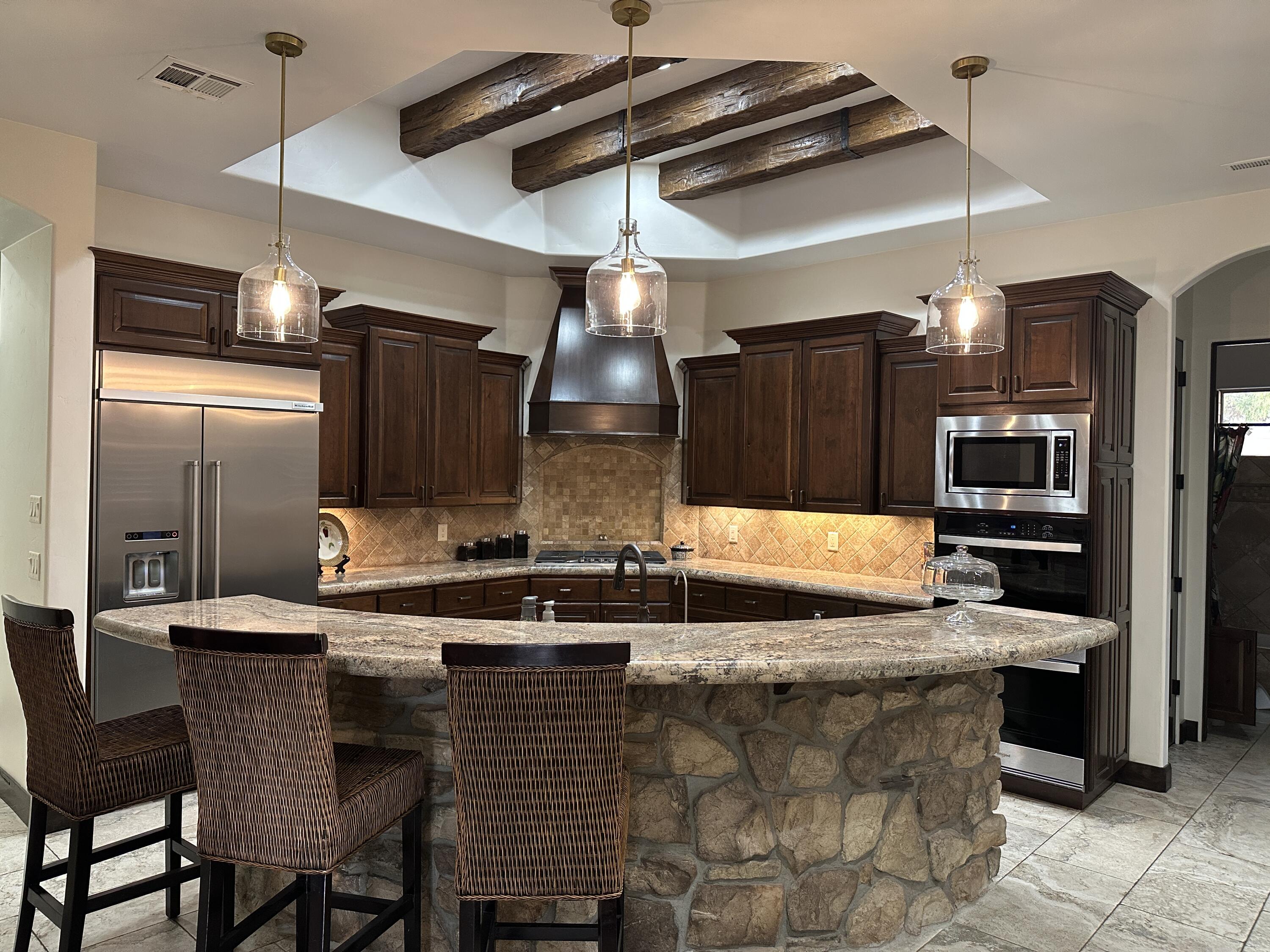 STONE VALLEY ESTATES - Residential