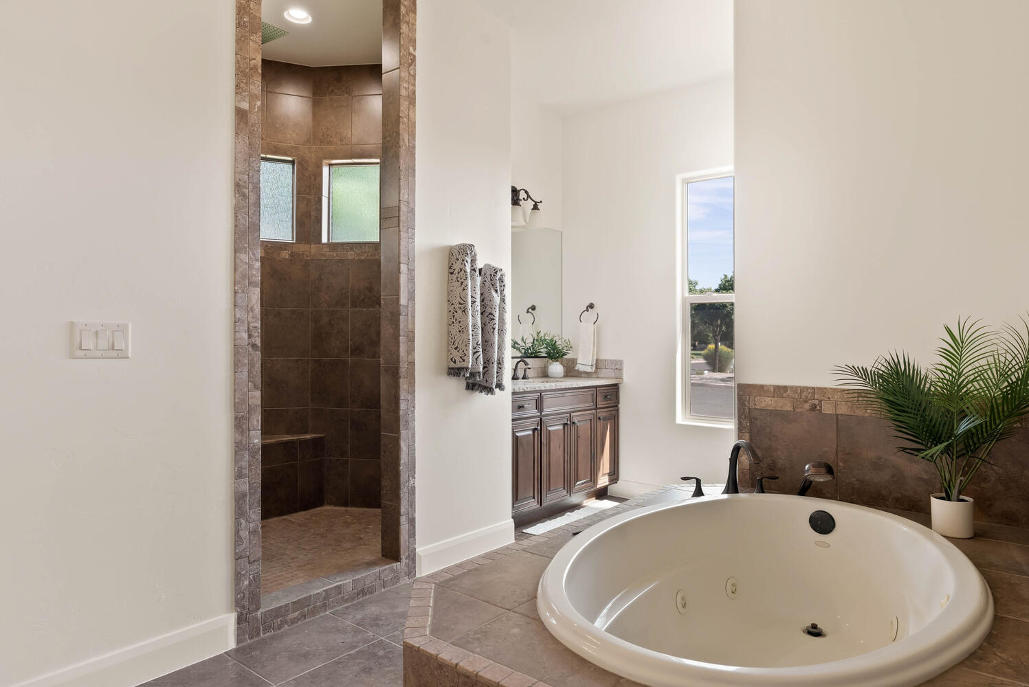 DAYBREAK PARK - Residential