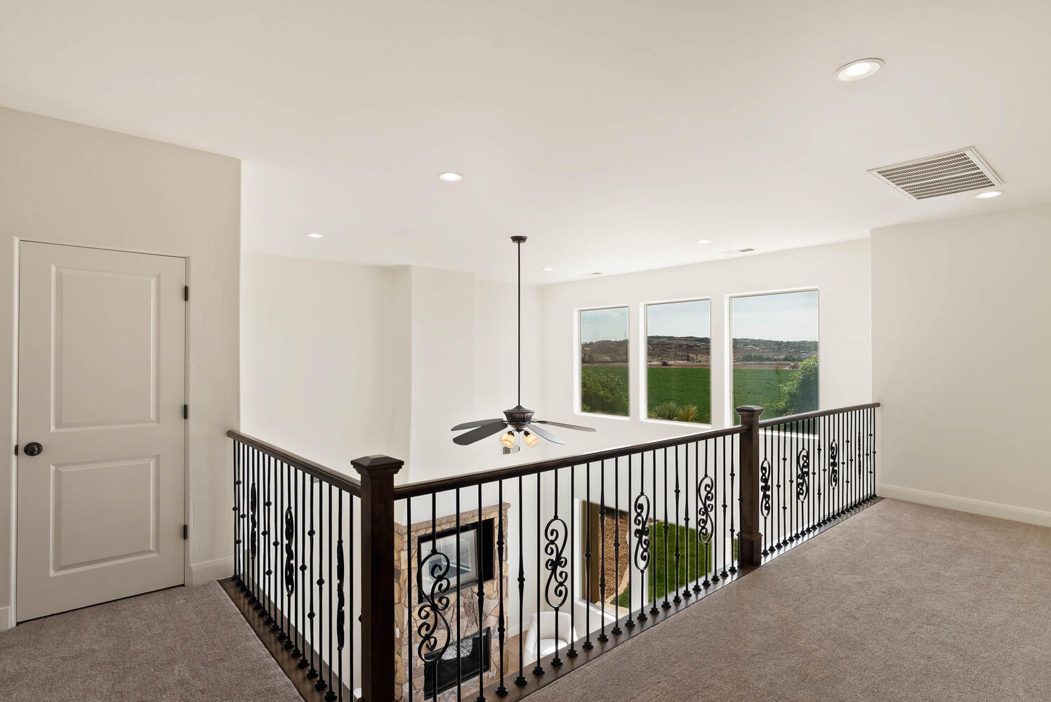 DAYBREAK PARK - Residential