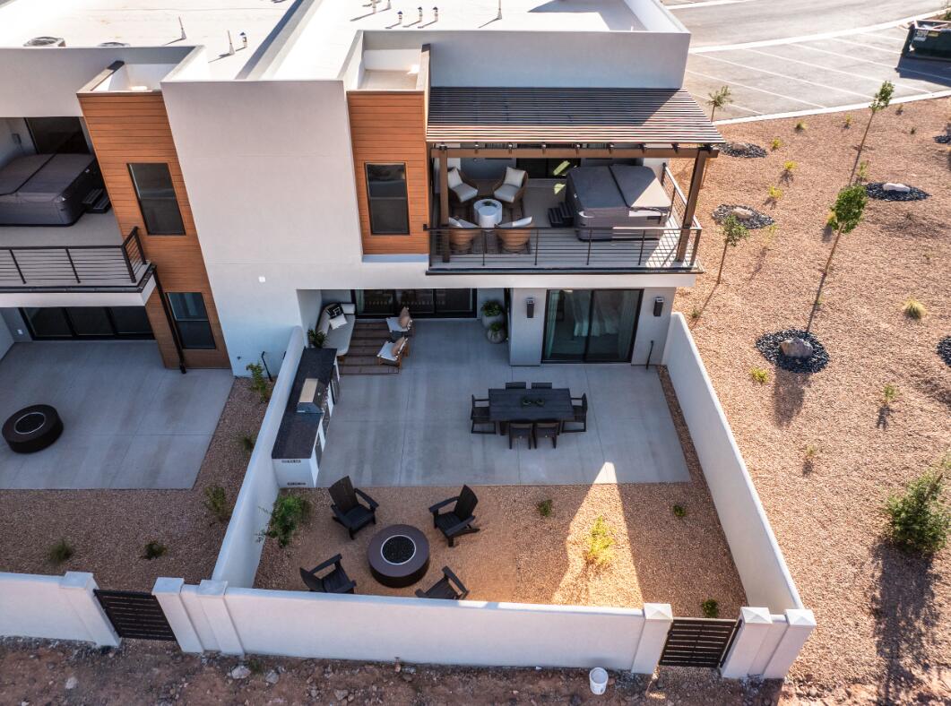 ISLAND AT CORAL CANYON - Residential