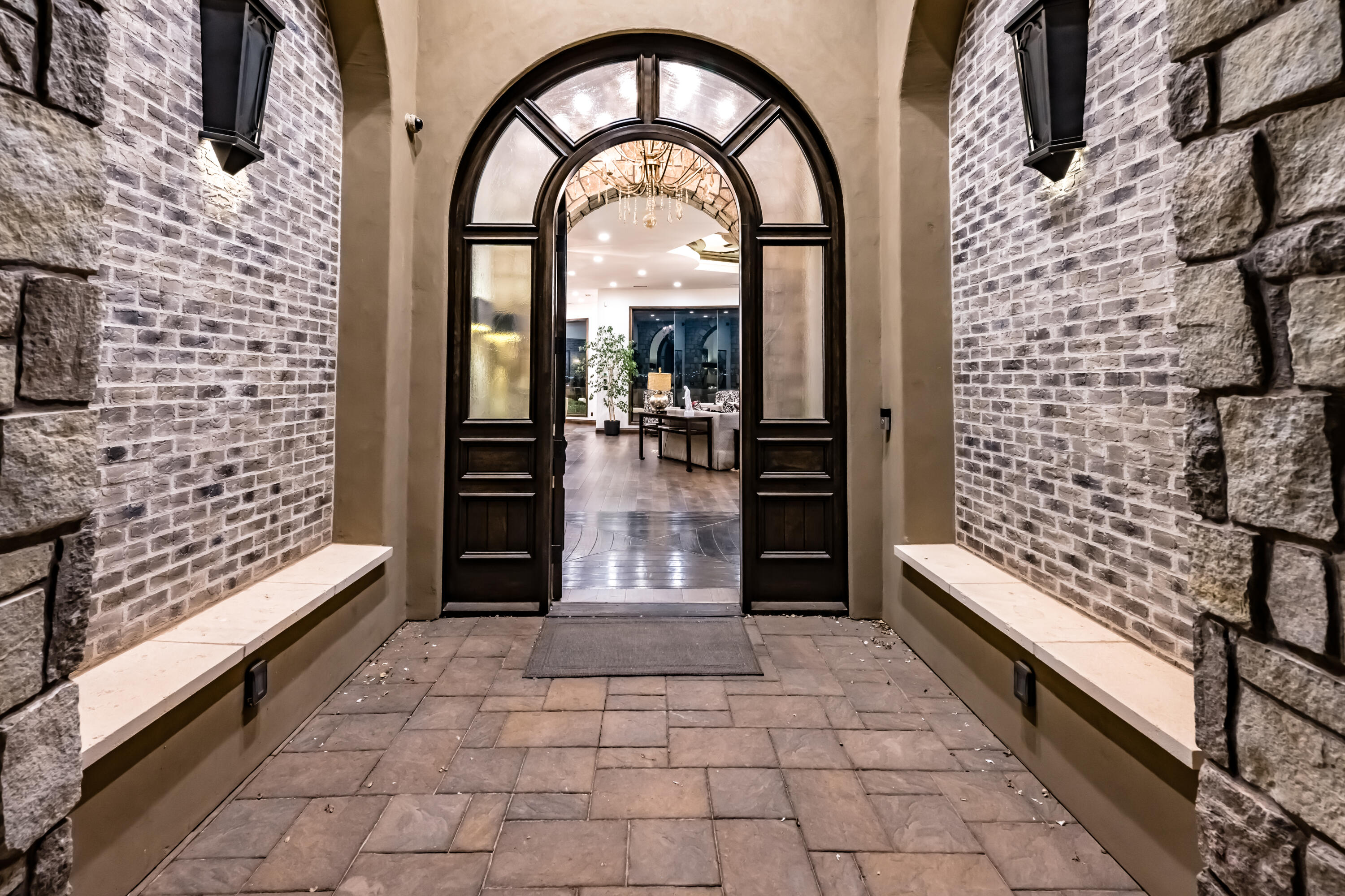 St George, Utah 84790, United States, 4 Bedrooms Bedrooms, ,5 BathroomsBathrooms,Residential,Active,2699