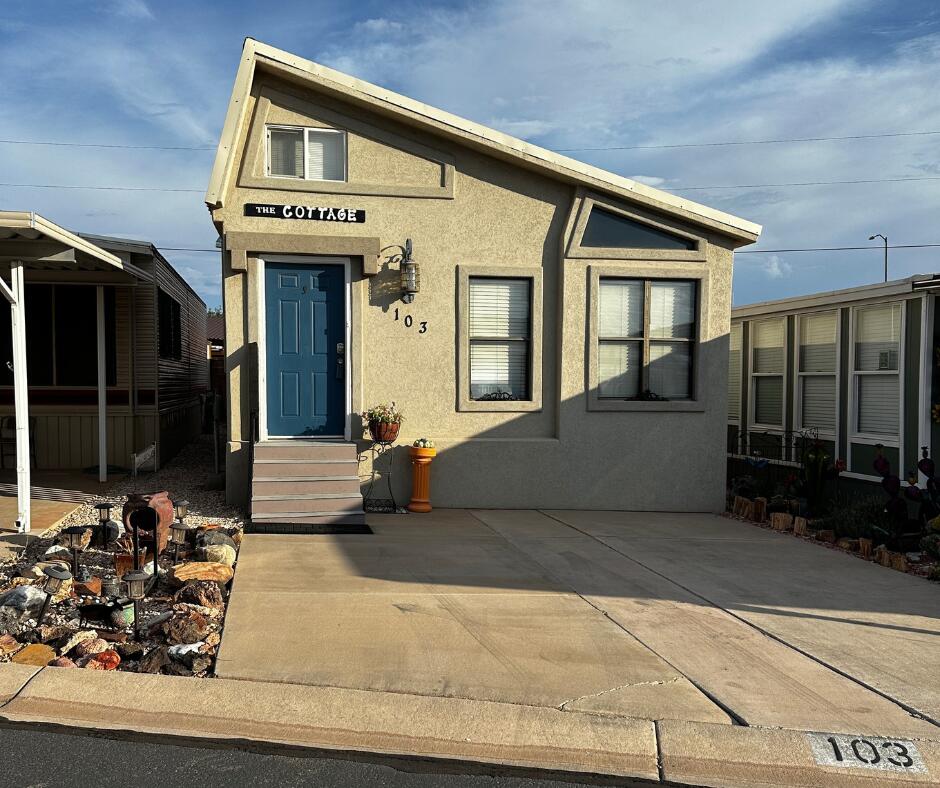 Photo 1 of 26 — 1225 N Dixie Downs #103 Unit #103, St George, UT 84770