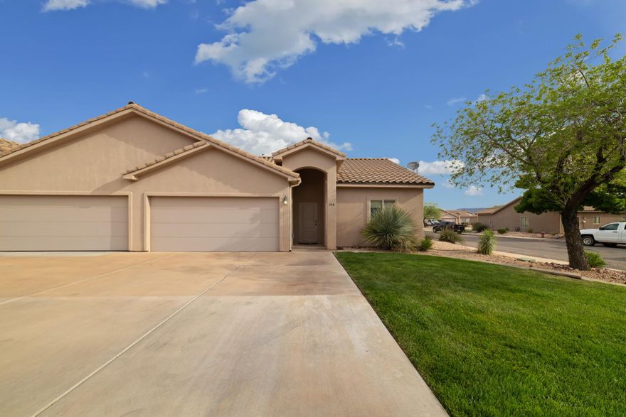 Quaint townhome just outside of downtown Hurricane. This quiet community is perfect for first time home buyer, retirement or a second home. New flooring was installed when the home was purchased, new paint just before then.