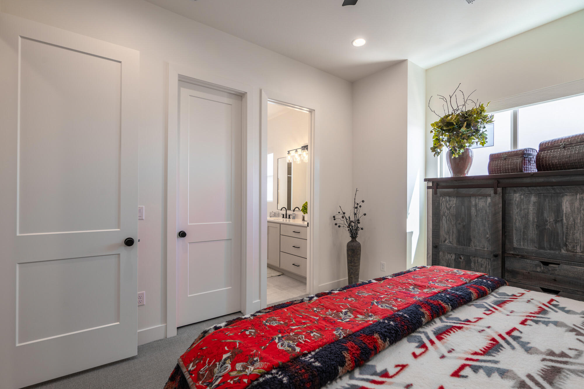 CRIMSON VISTAS - Residential