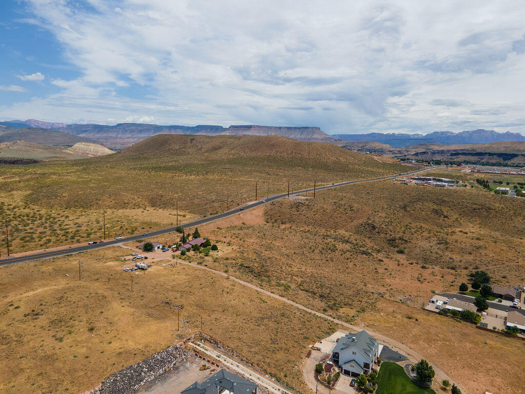 HURRICANE TOWNSITE - Land