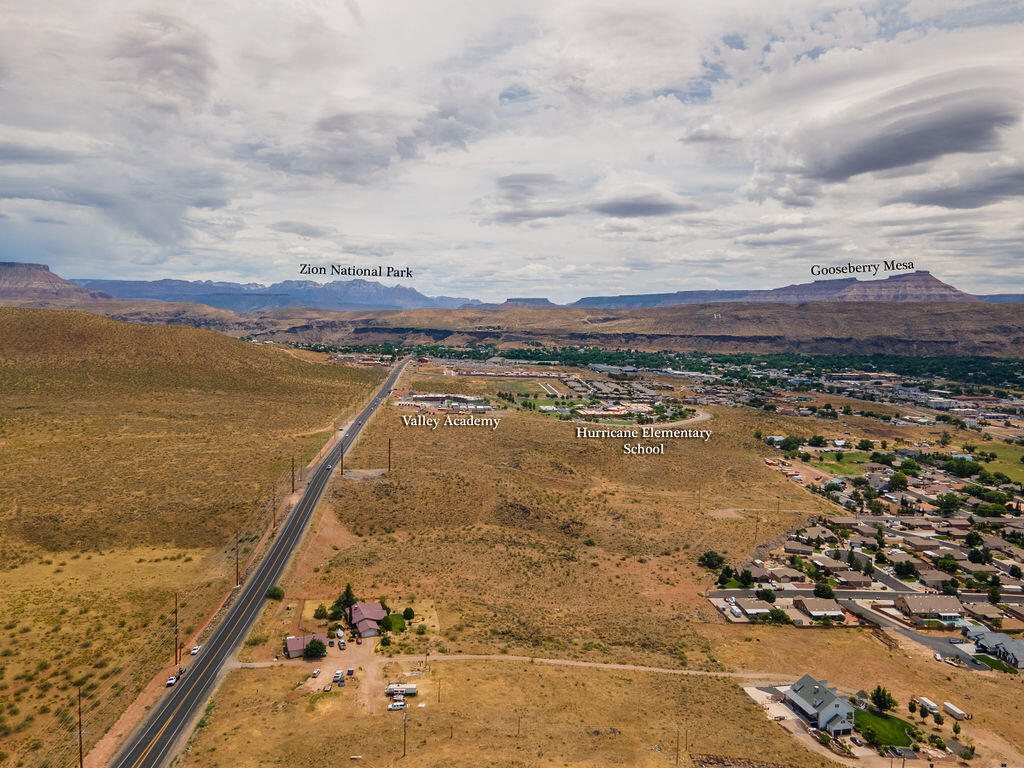 HURRICANE TOWNSITE - Land