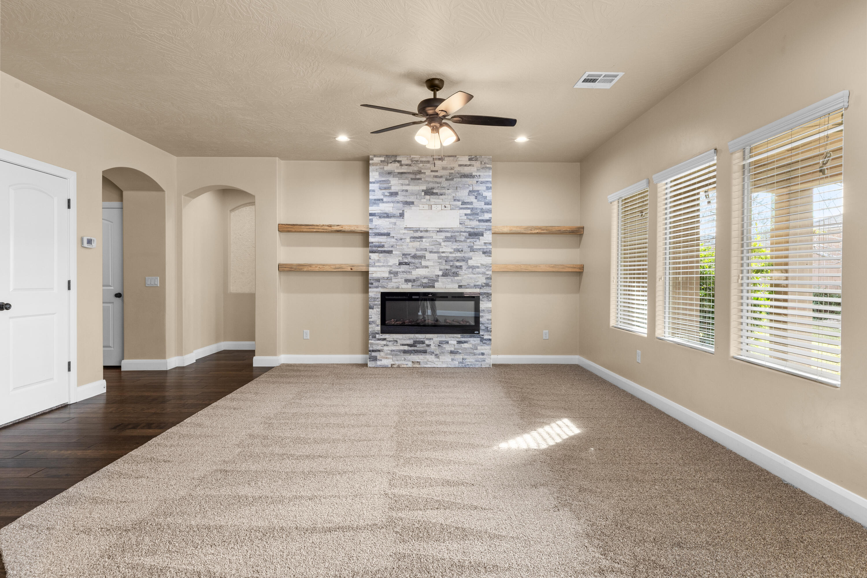 MULBERRY ESTATES - Residential