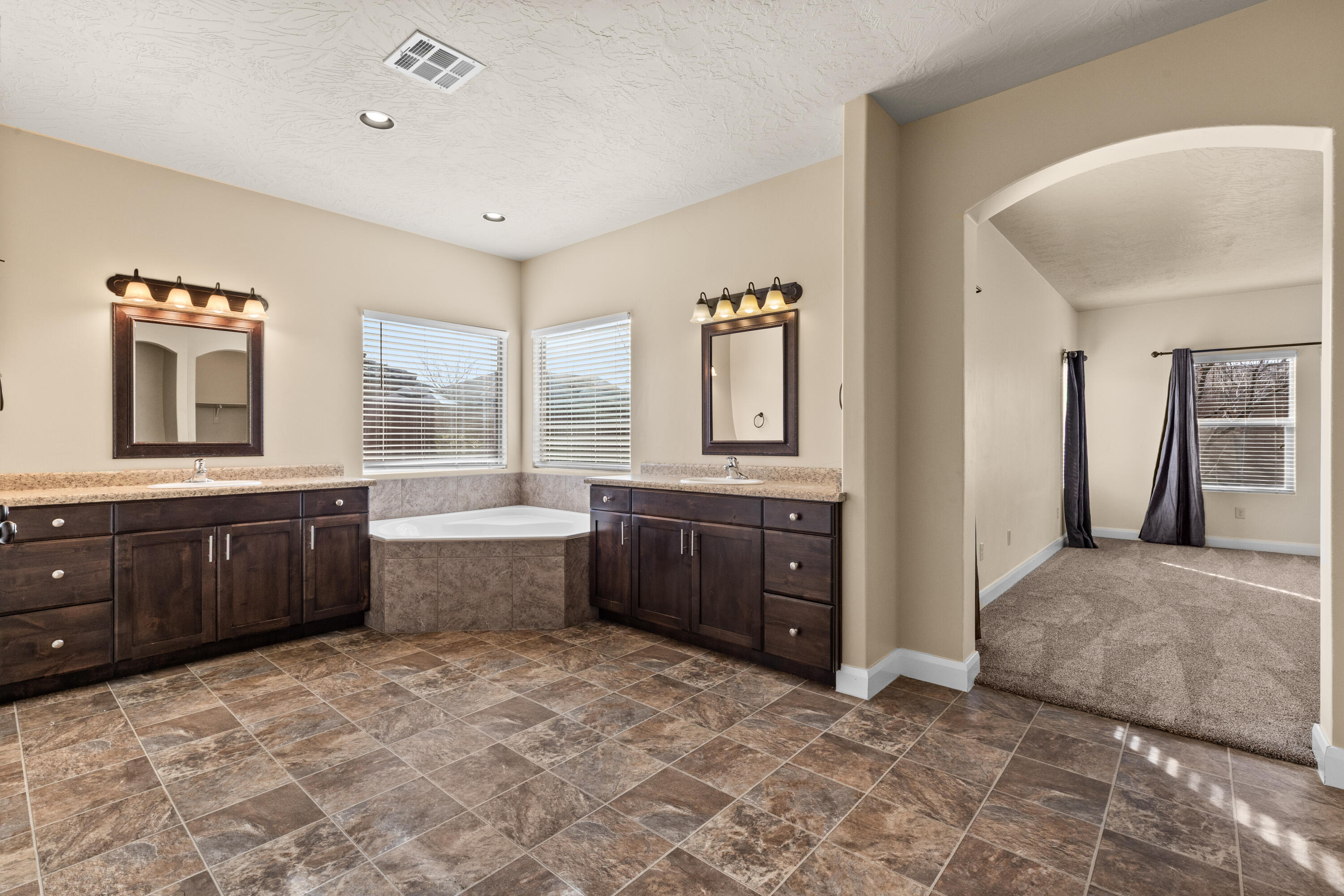 MULBERRY ESTATES - Residential